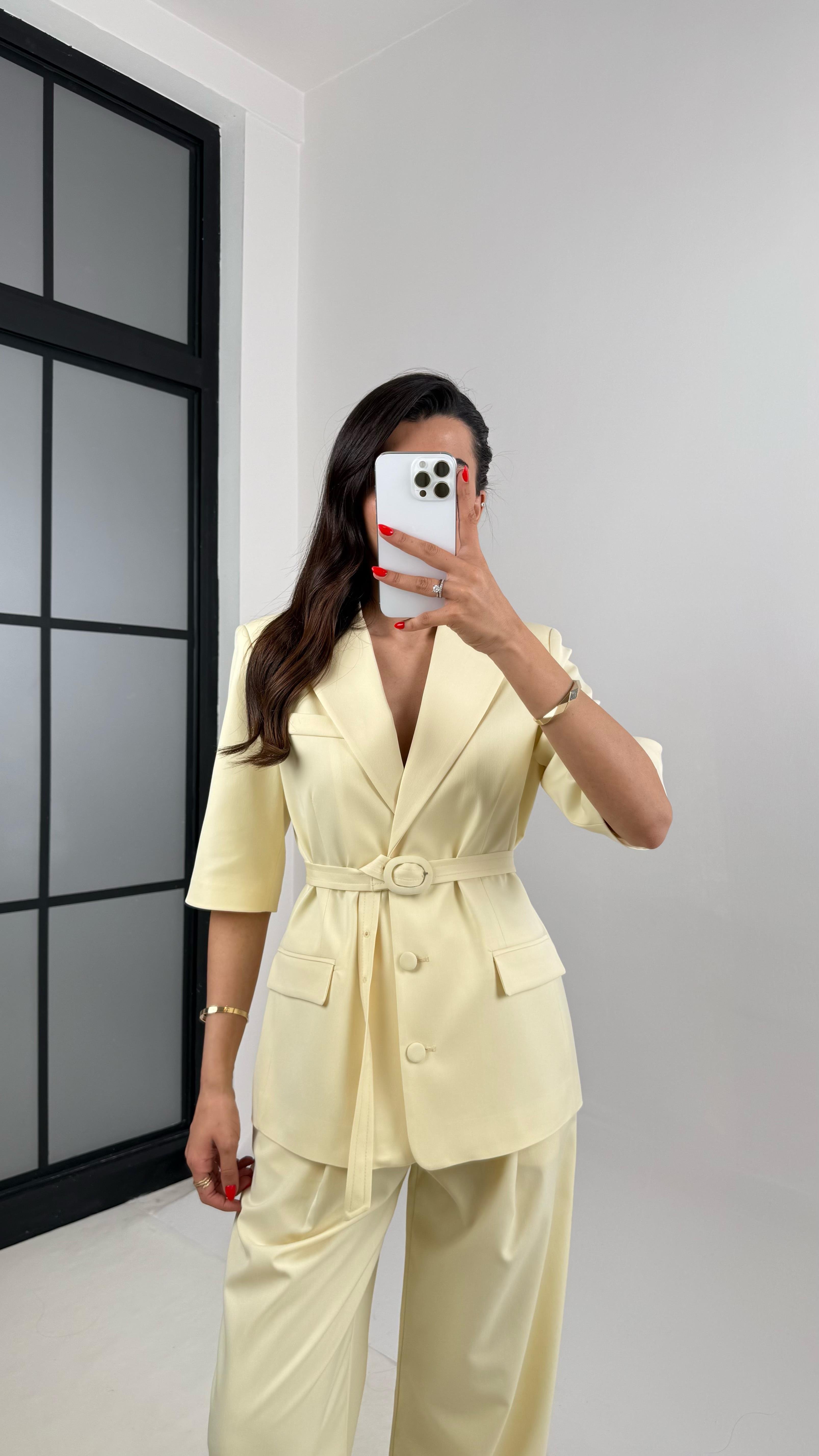 Sarı Yarım Kol Astarlı Vatkalı Kemerli Ceket Pantolon İkili Premium Takım Gaus00453GausTAKIMGU1002057