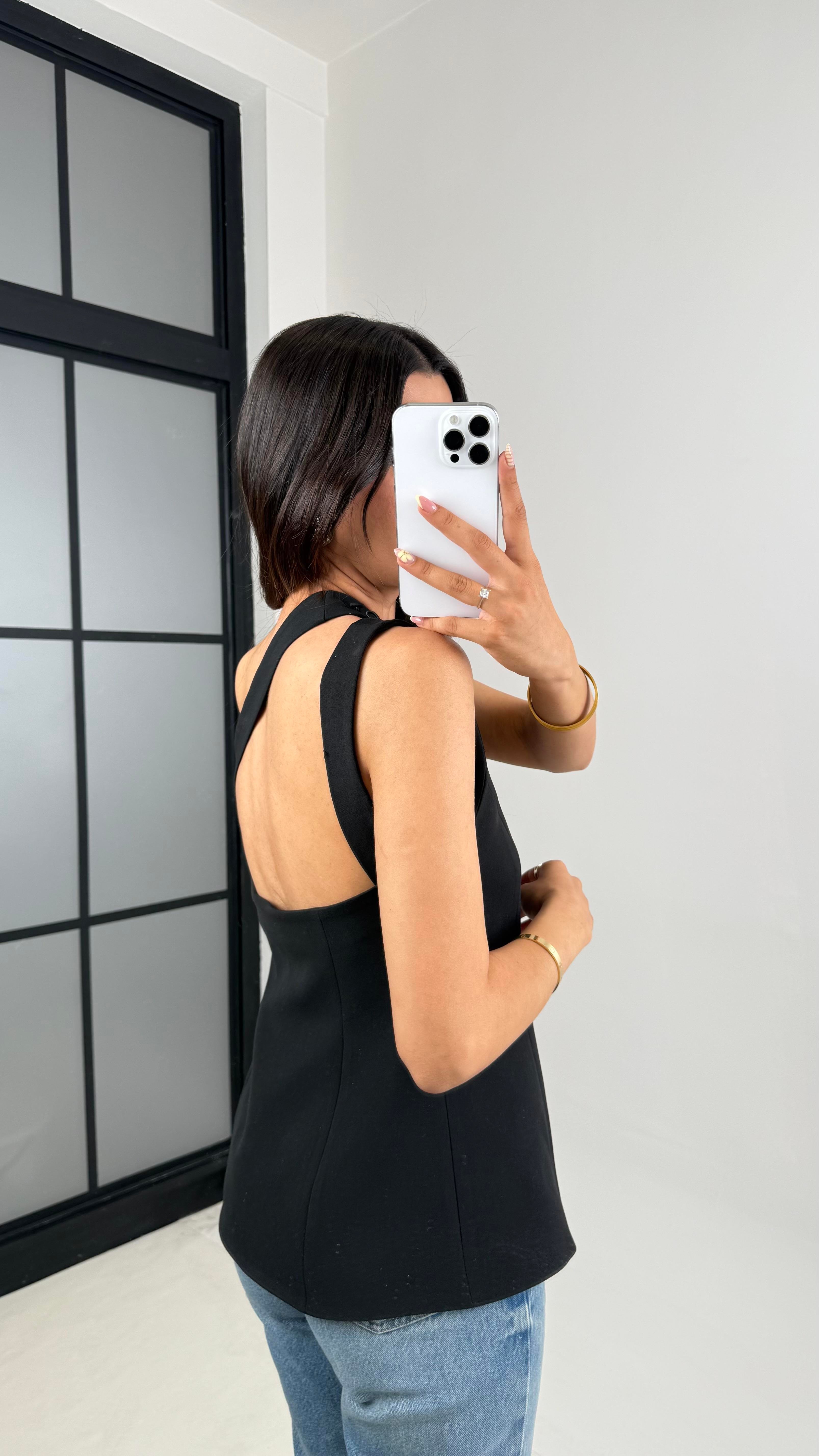 Siyah Düğmeli Asimetrik Yaka Astarlı Yelek Gaus00649Gaus السترات الصوفية GU1002508