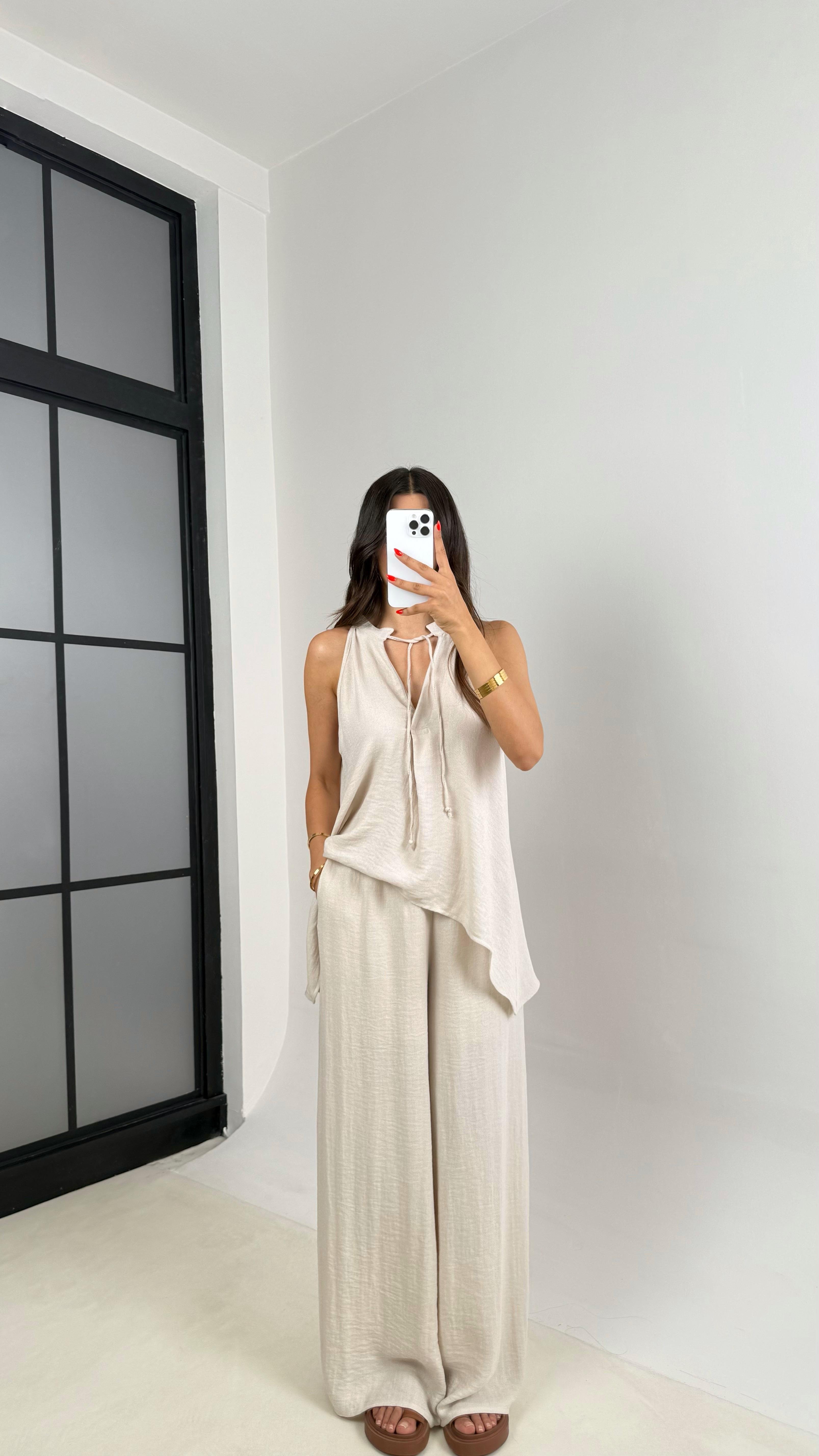 Taş Boyundan Bağlamalı Asimetrik Bluz Beli Lastikli Pantolon GAUS-003GAUSTAKIMGAUS-003