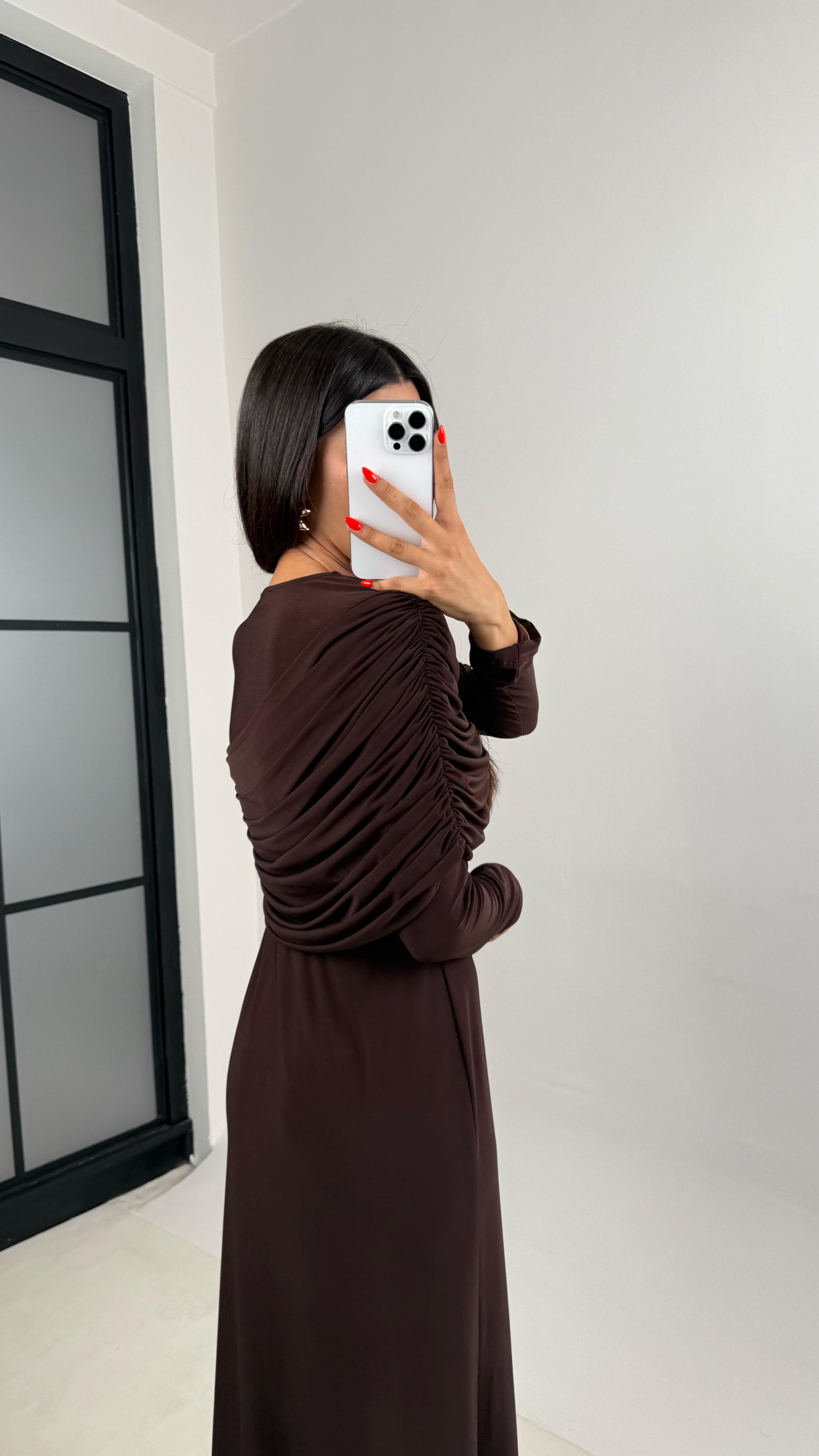 Acı Kahve Pelerin Detaylı Sandy Kumaş Tasarım Elbise Gaus00692GausELBİSEGU1002604