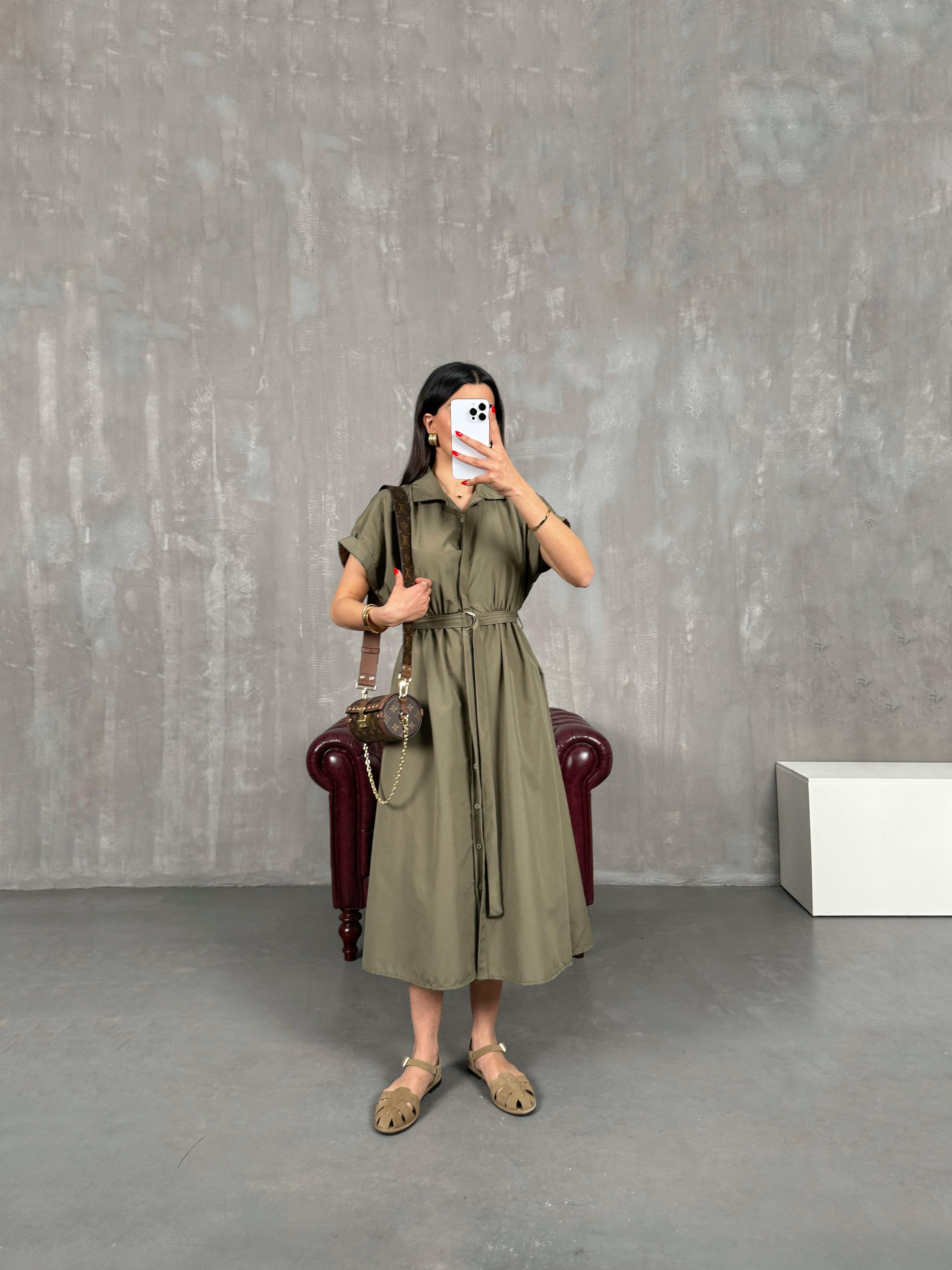 Haki Ön Düğmeli Kuşaklı Beli Lastikli Gömlek Yaka Elbise Gaus00178GausDressesGU1001417