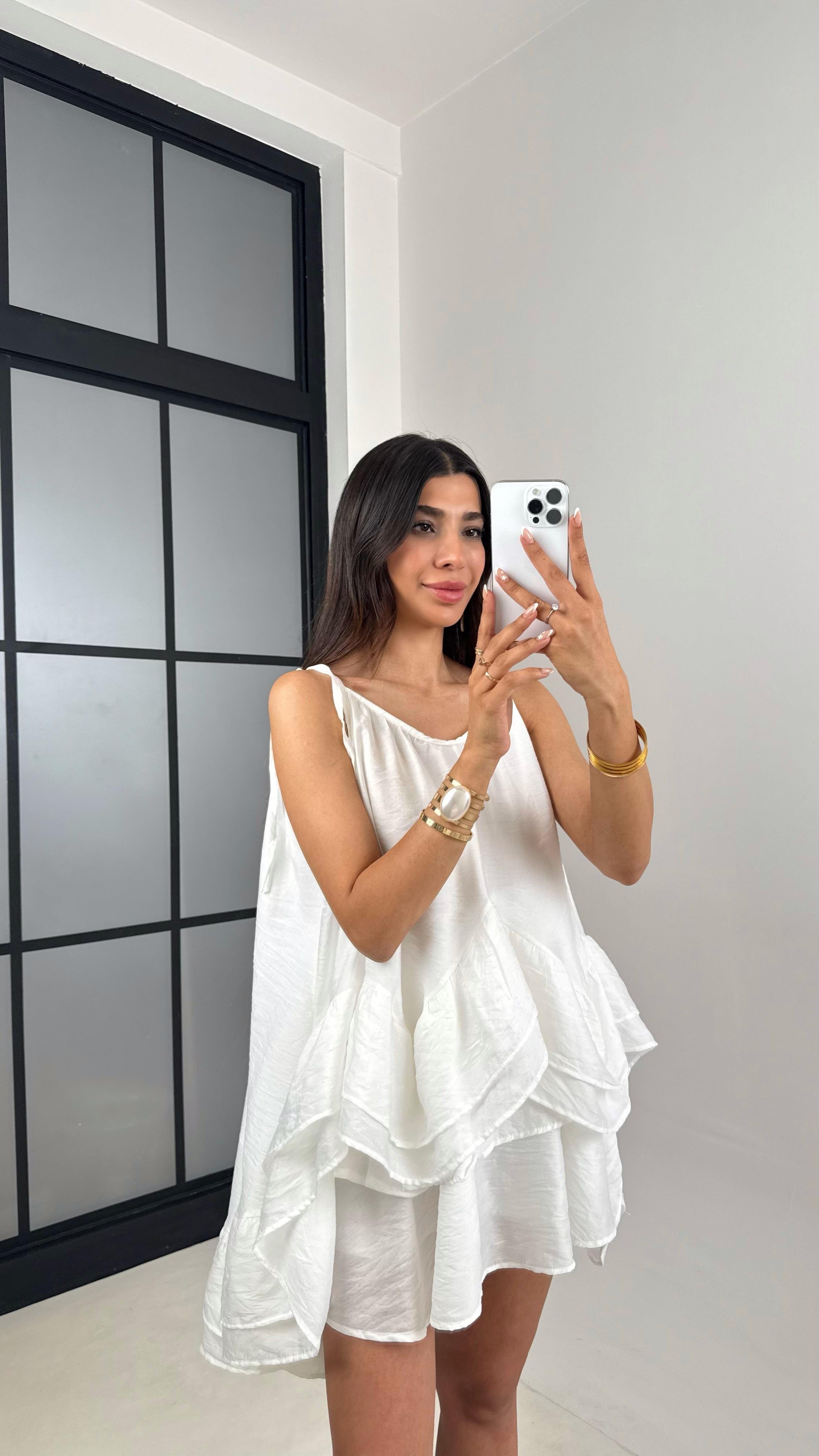 Beyaz Ayarlanabilir Askılı Astarlı Katlı Şifon Elbise Gaus00632GausDressesGU1002474