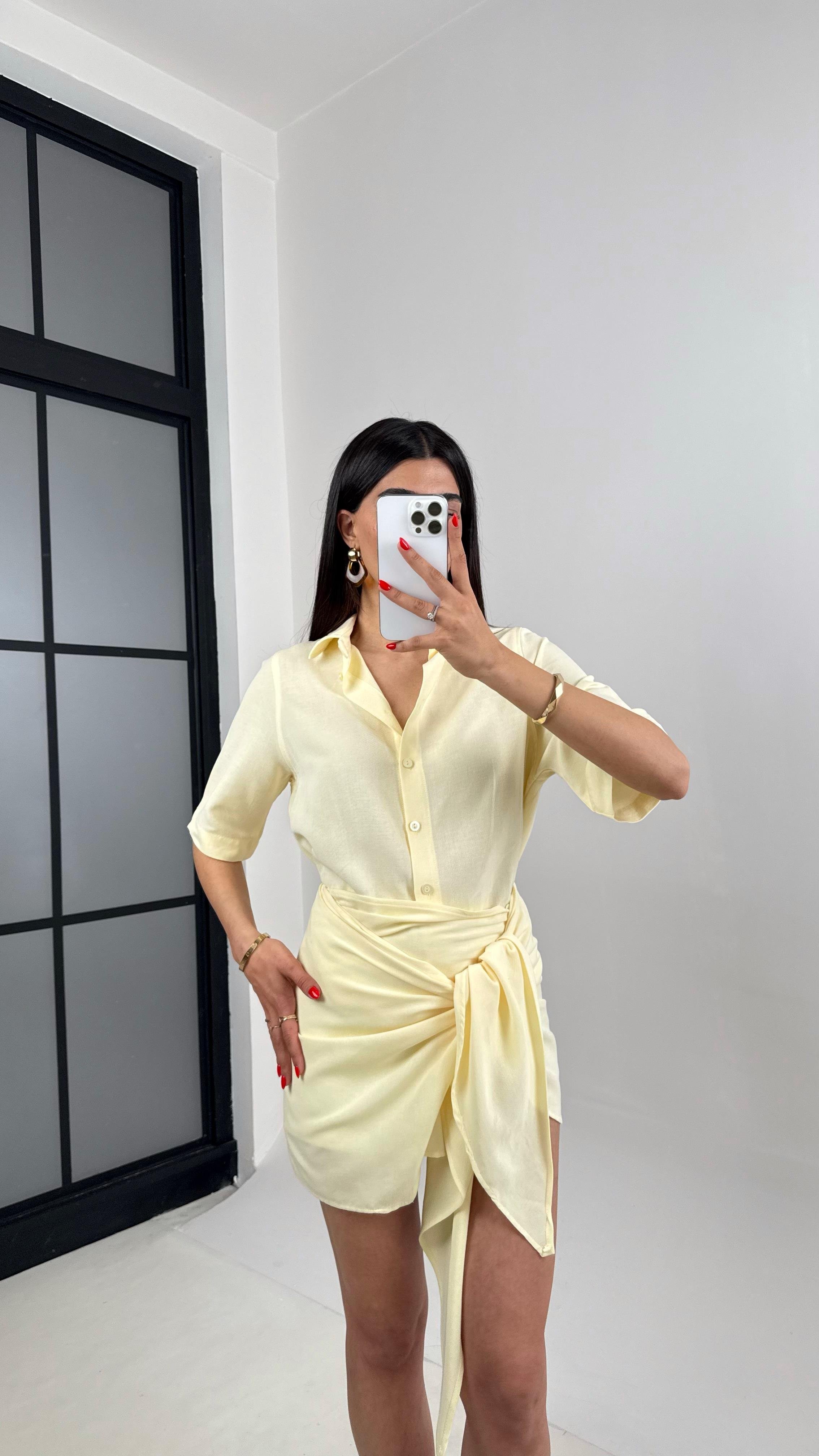 Sarı Önü Düğmeli Gömlek Beli Bağlama Detaylı Etek Keten Takım Gaus00459GausTAKIMGU1002070