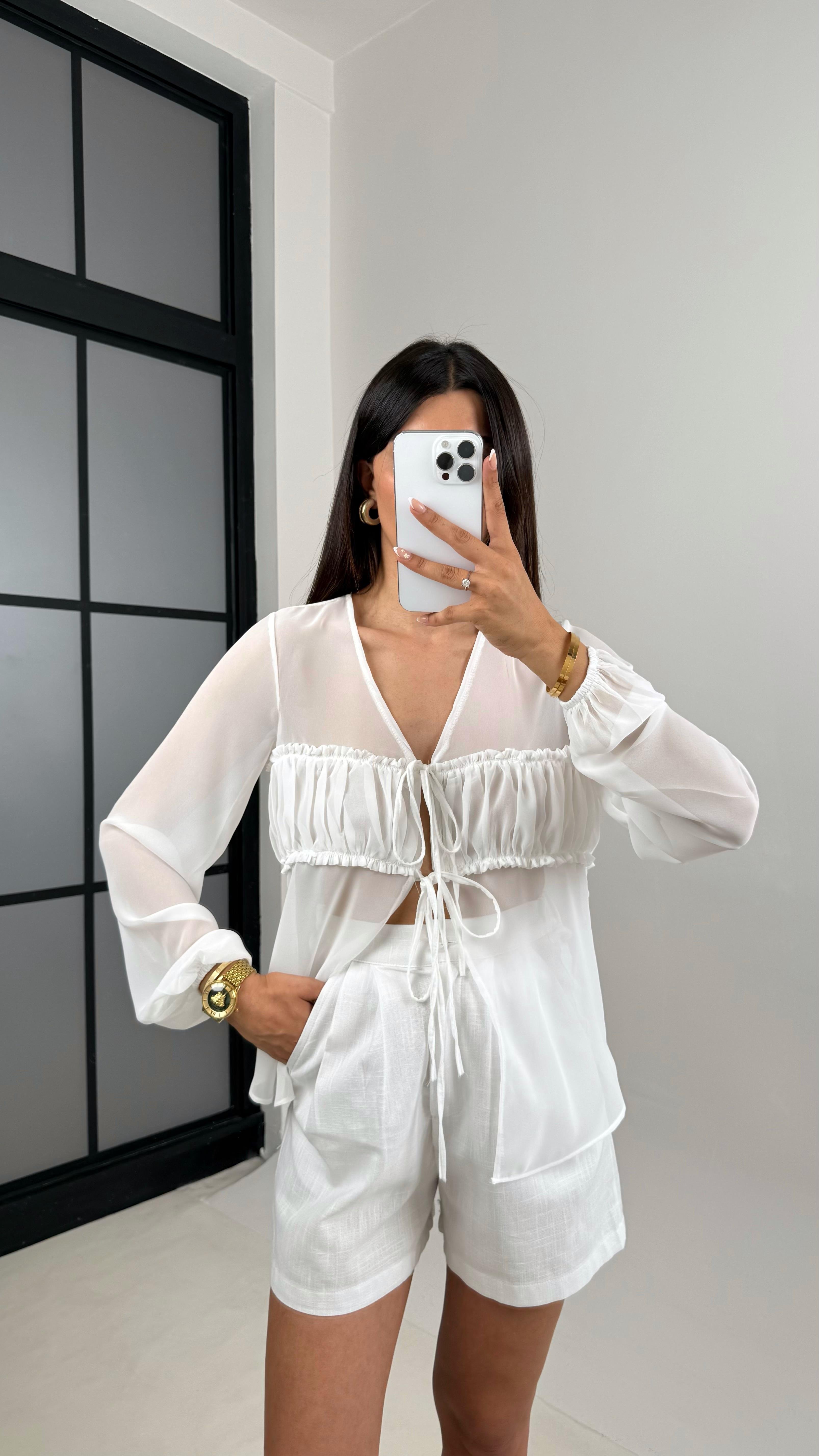 Beyaz Önü Bağlamalı Transparan Gömlek Keten Şort Takım Gaus00615GausTAKIMGU1002439