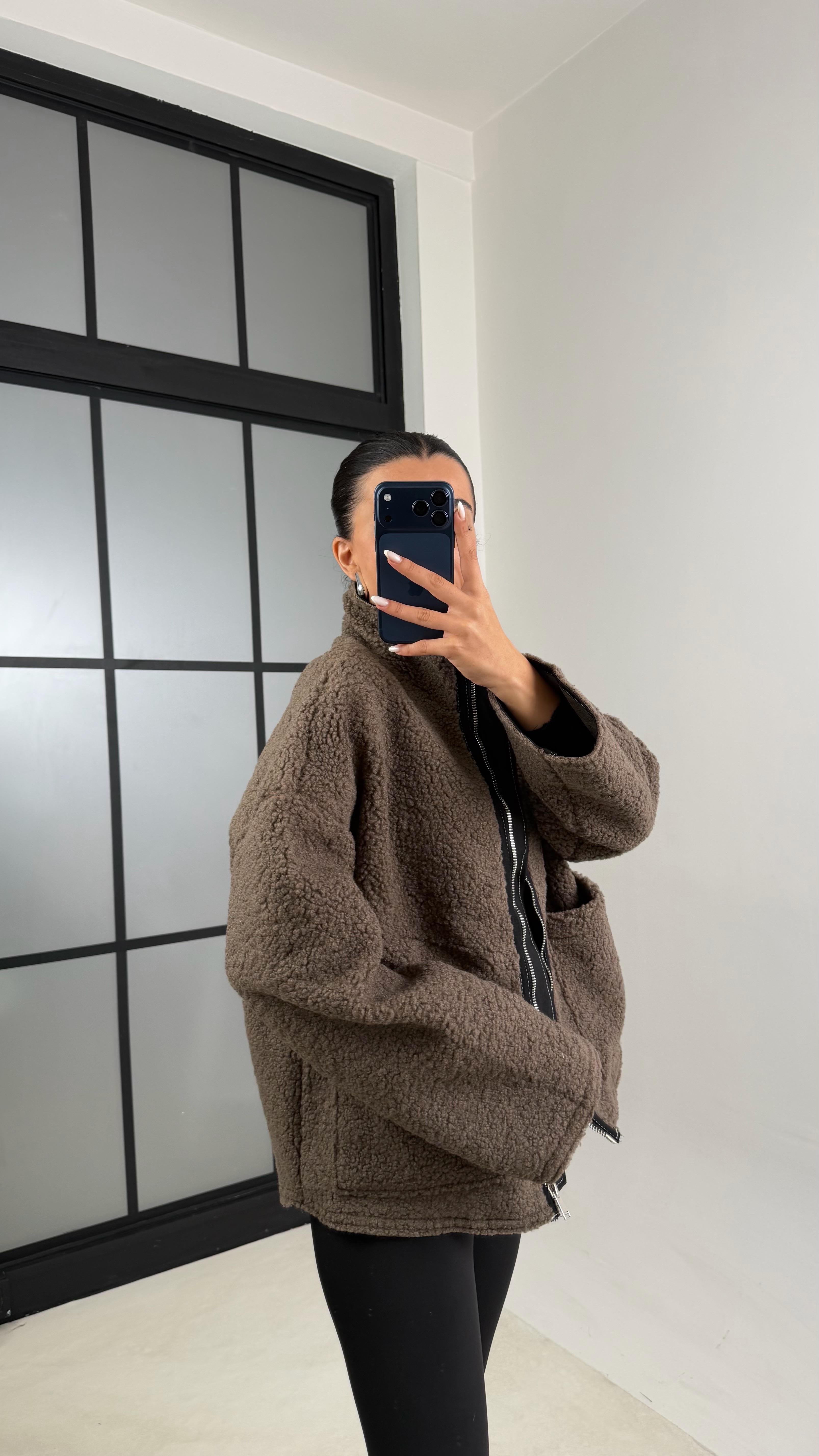 Kahve Cepli Fermuarlı Peluş Mont GAUS-00602GAUS الجواكيت GAUS-00602