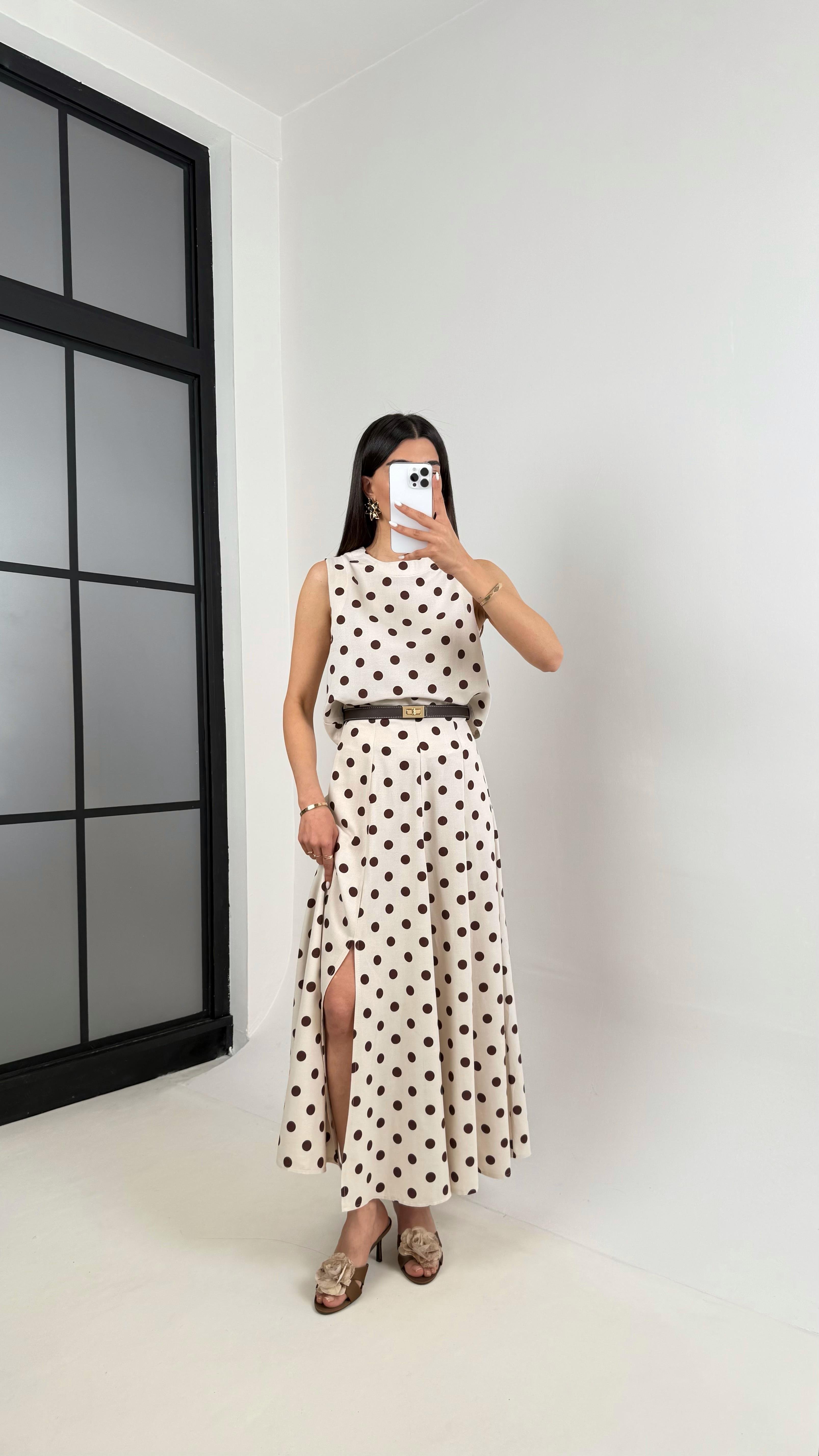 Taş Kahve Puantiyeli Crop Yırtmaçlı Etek Keten Takım Gaus00401GausTAKIMGU1001941