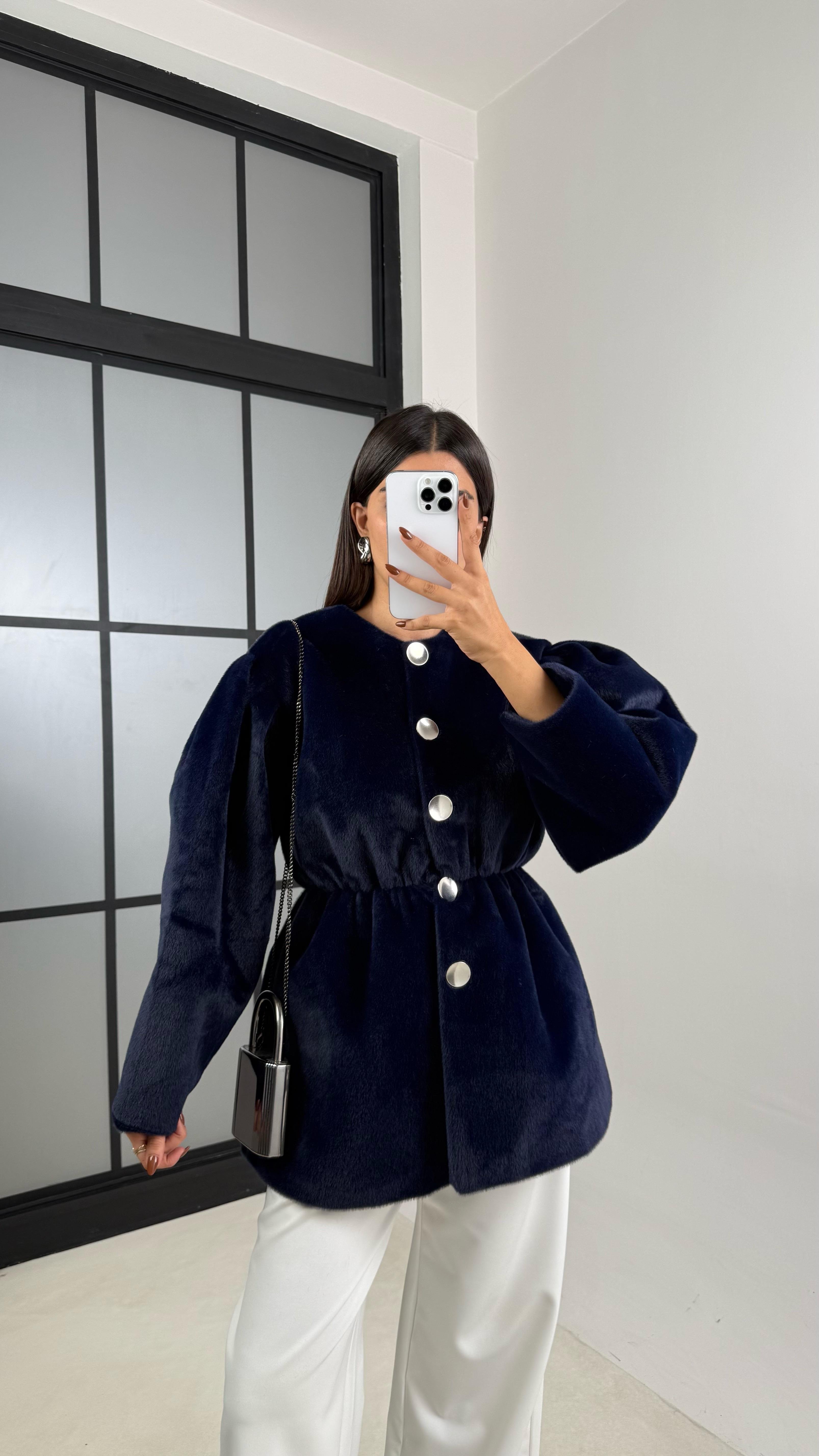 Lacivert Beli Lastikli Düğmeli Peluş Ceket GAUS-00182GAUS السترات  GAUS-00182