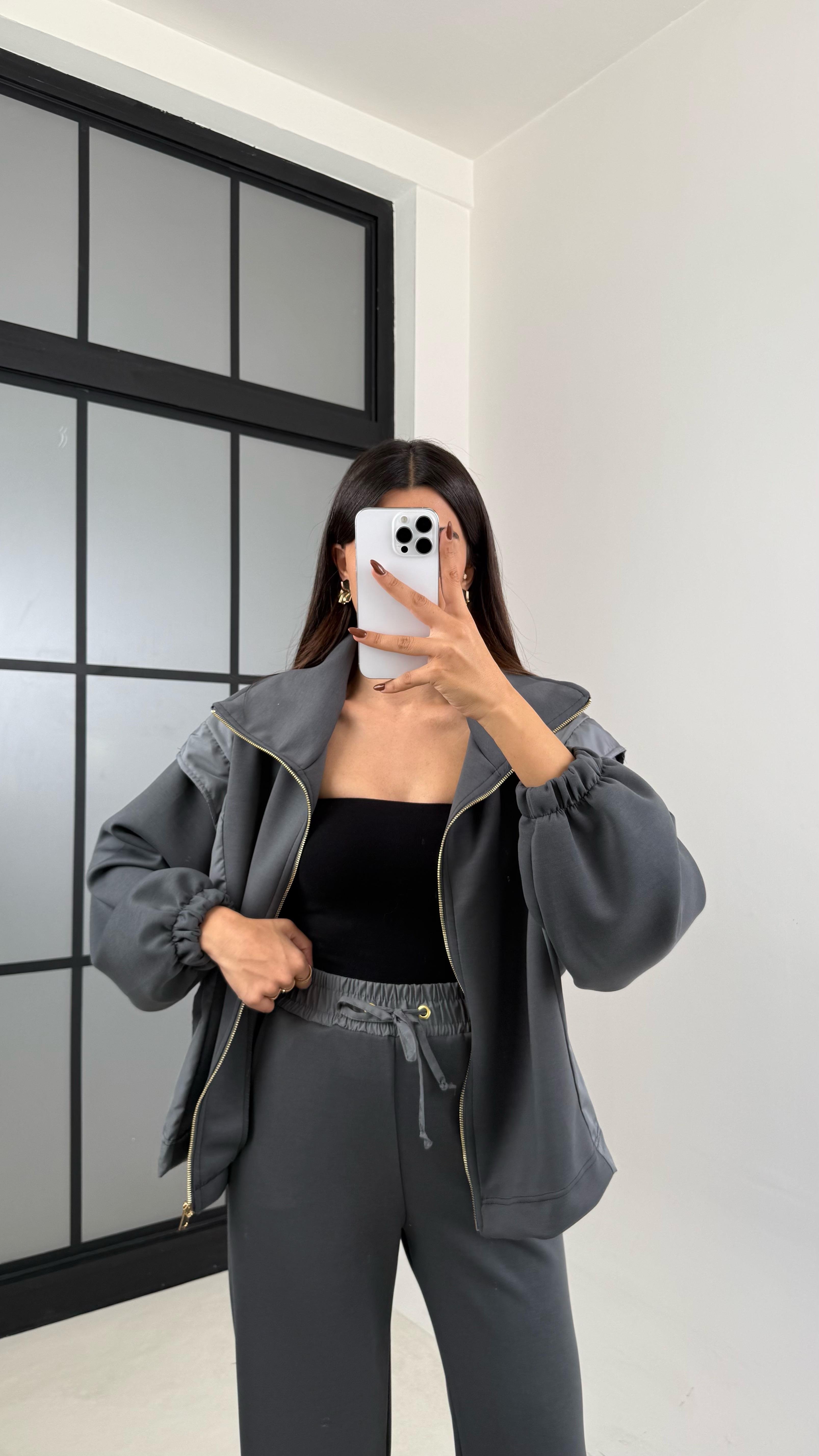 Antrasit Paraşüt Kumaş Detaylı Hırka Pantolon İkili Modal Kumaş Takım GAUS-00209GAUSTAKIMGAUS-00209