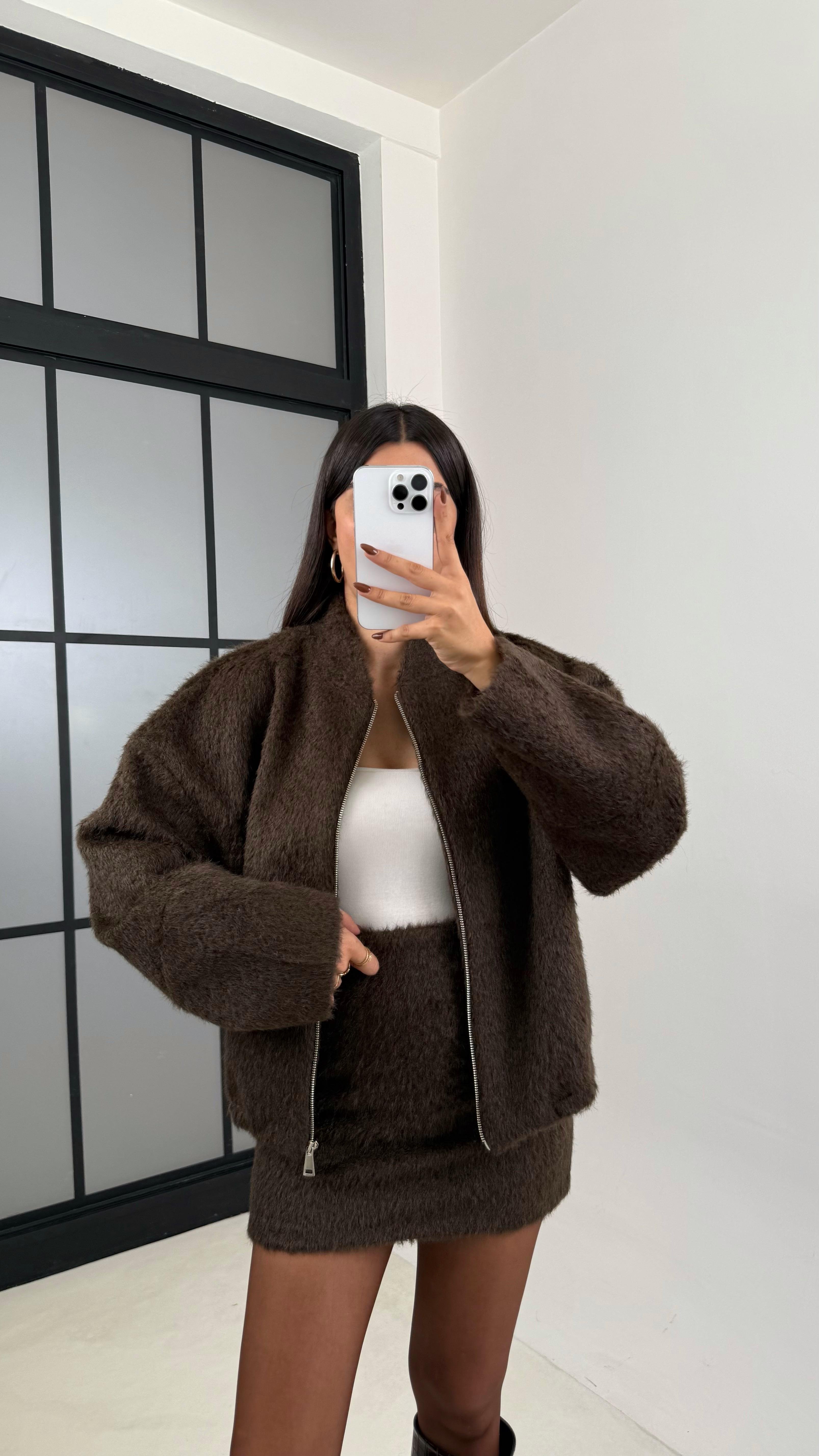 Acı Kahve Ceket Etek Peluş Tüylü İkili Takım GAUS-00218GAUSTAKIMGAUS-00218