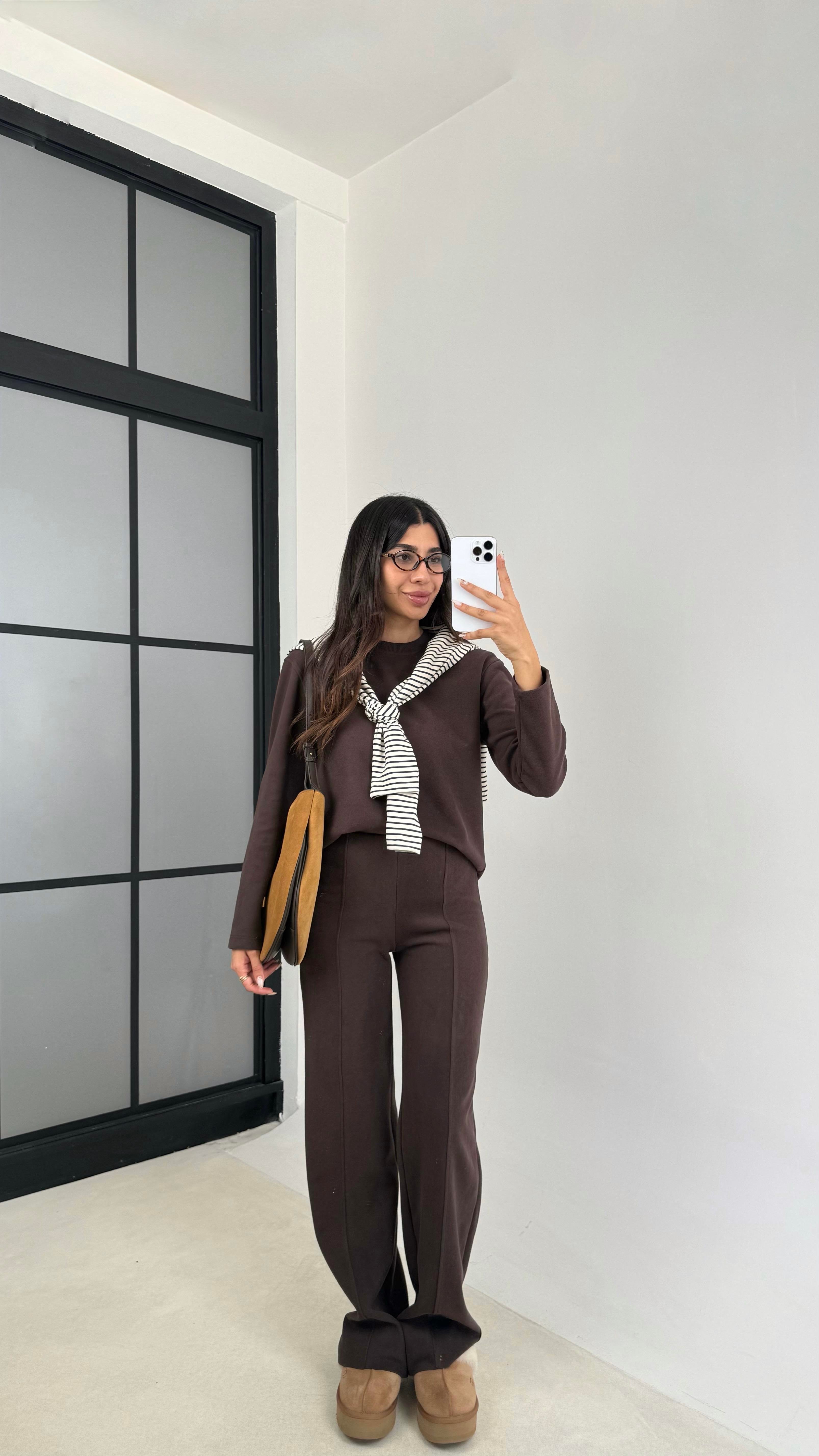 Acı Kahve Bisiklet Yaka Üst Beli Lastikli Pantolon Basic Yumuşak Triko Takım GAUS-00109GAUSTAKIMGAUS-00109