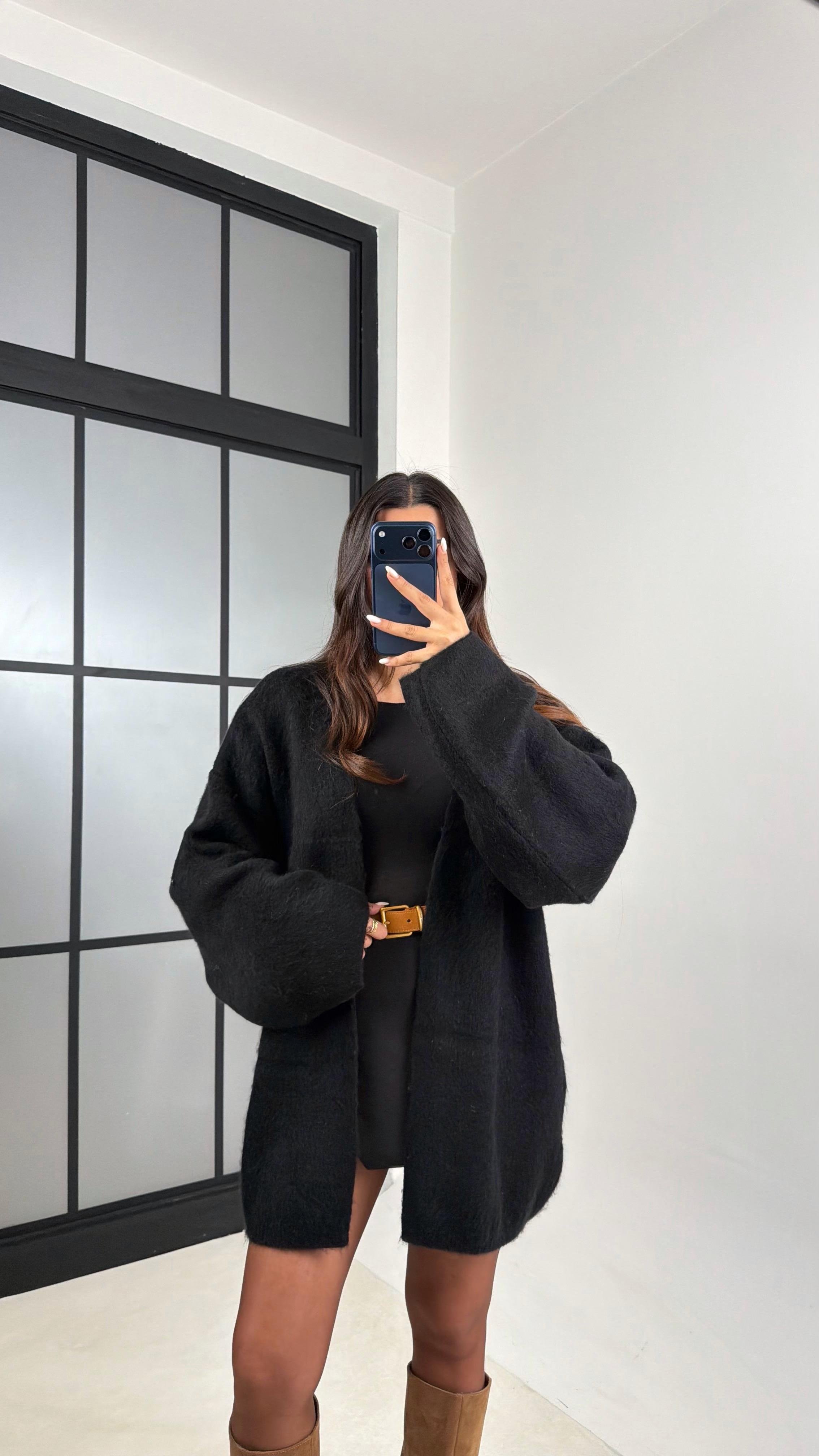 Siyah Oversize Triko Hırka GAUS-00525GAUS الكارديغان  GAUS-00525