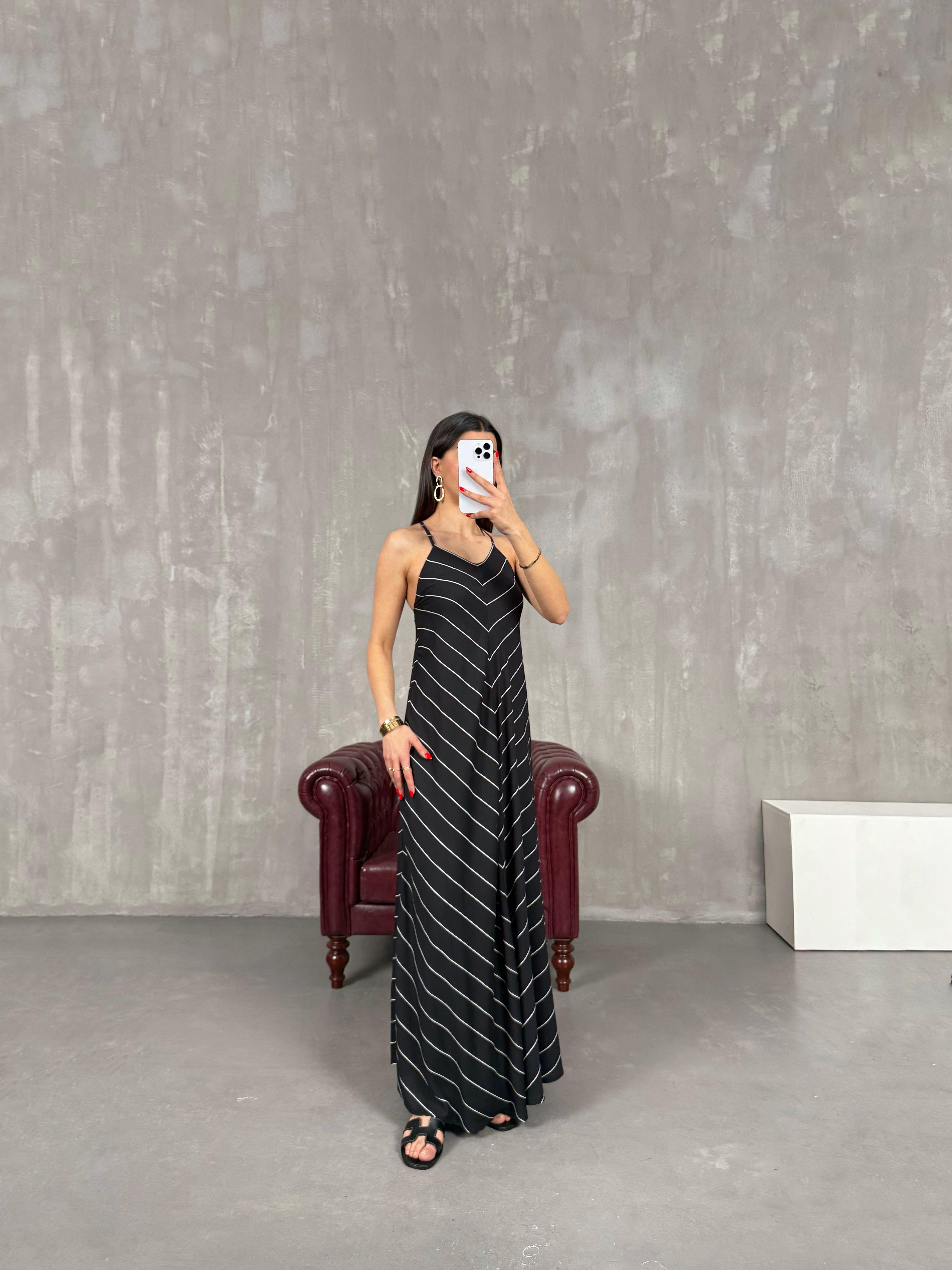 Siyah Çizgili Ayarlanabilir Askılı Elbise Gaus00152GausELBİSEGU1001351