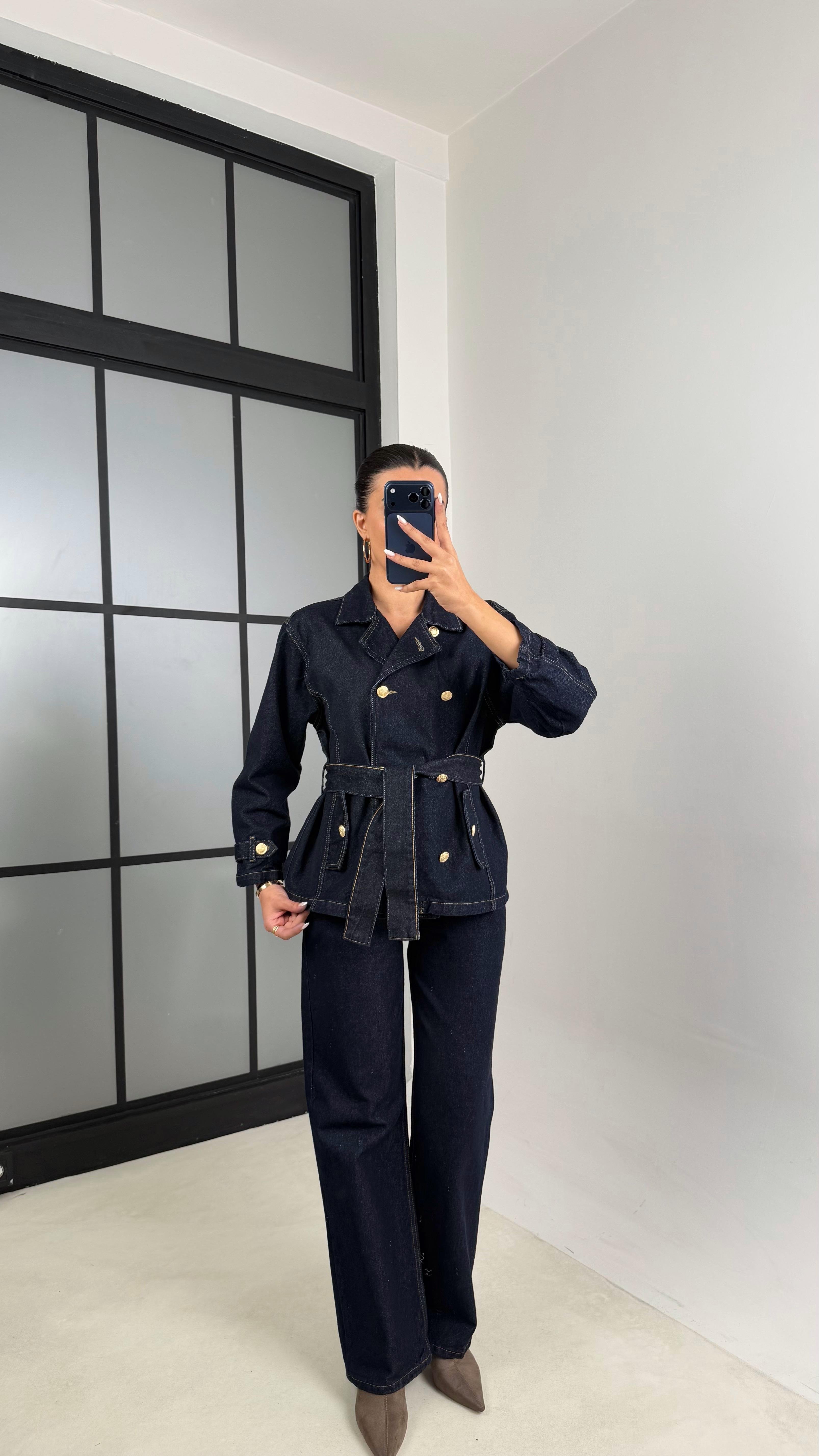 Lacivert Gold Düğmeli Cepli Kuşaklı Ceket Pantolon Denim Takım GAUS-00587GAUSTAKIMGAUS-00587