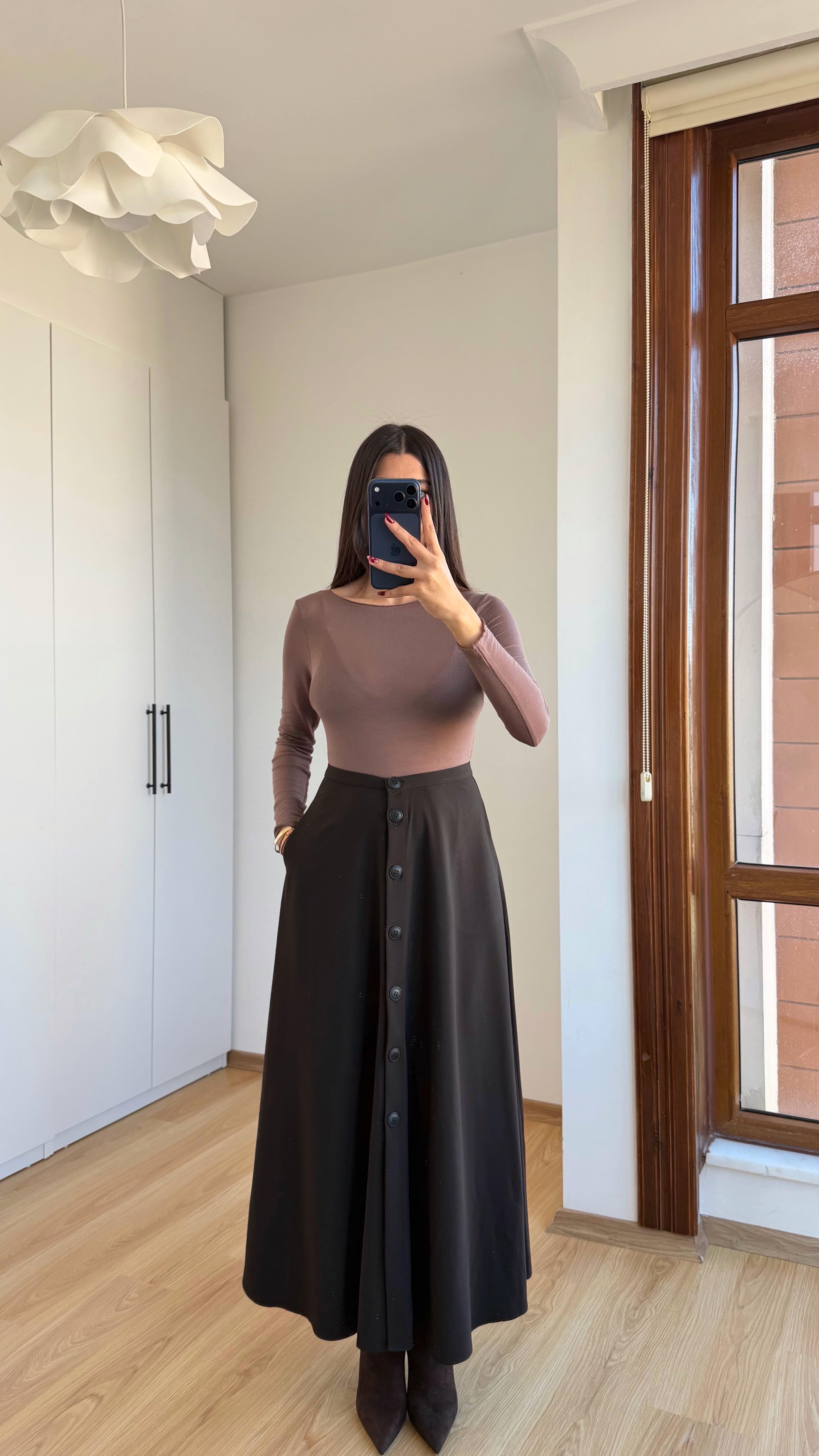 Acı Kahve Düğmeli Kumaş Etek GAUS-00616GAUSETEKGAUS-00616