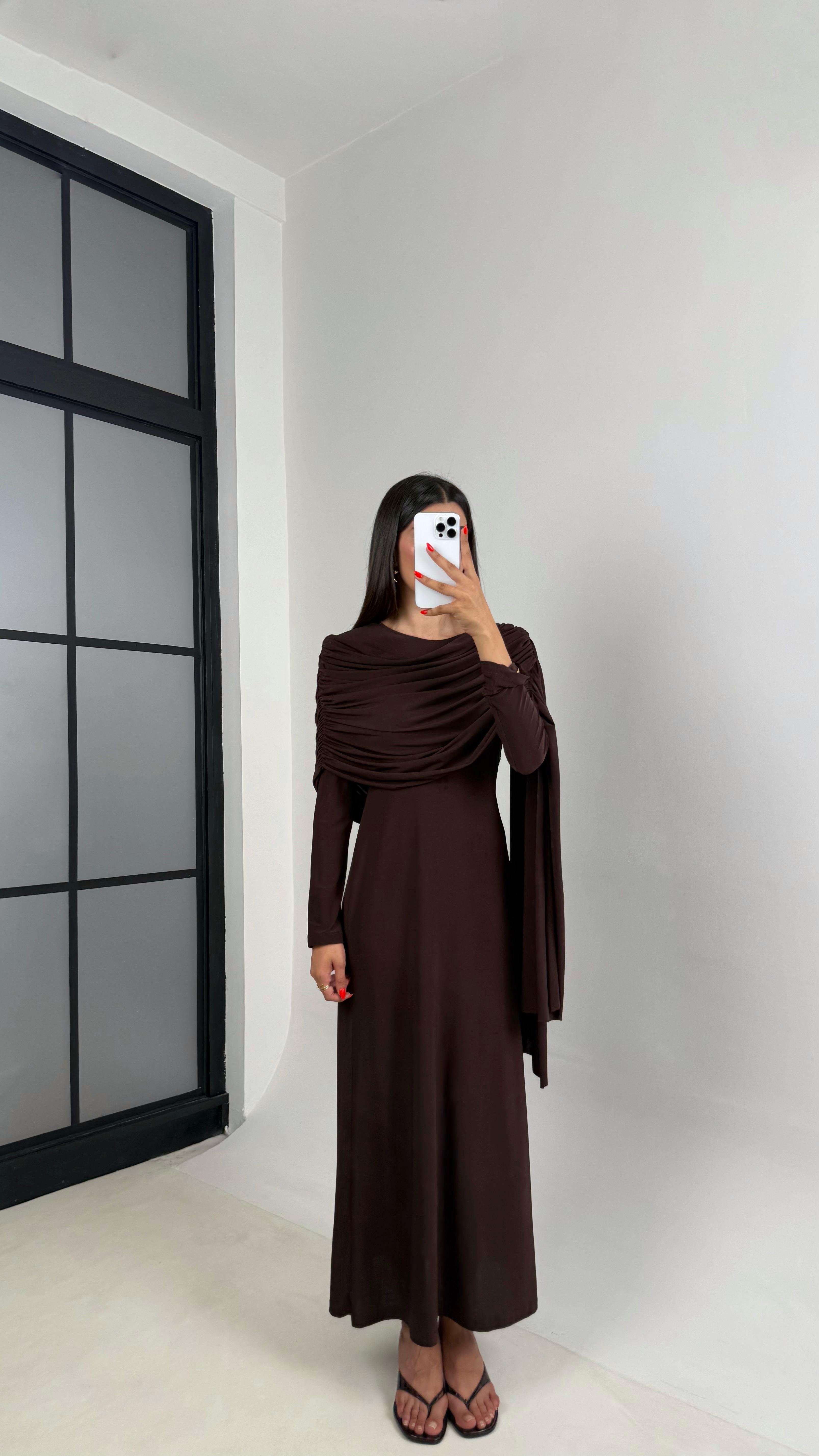 Acı Kahve Pelerin Detaylı Sandy Kumaş Tasarım Elbise Gaus00692GausELBİSEGU1002604