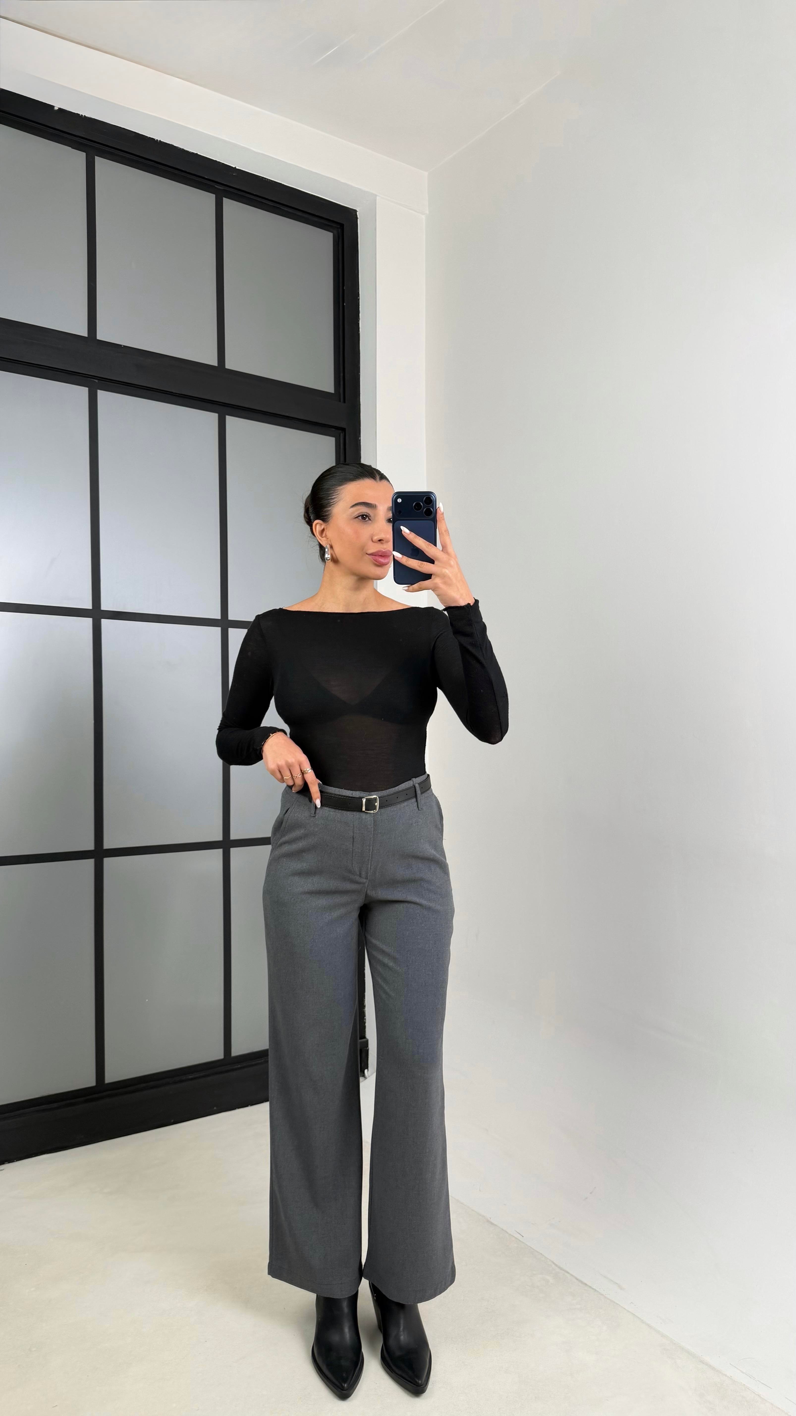 Antrasit Kemerli Paça Detaylı Kumaş Pantolon GAUS-00553GAUSPANTOLONGAUS-00553