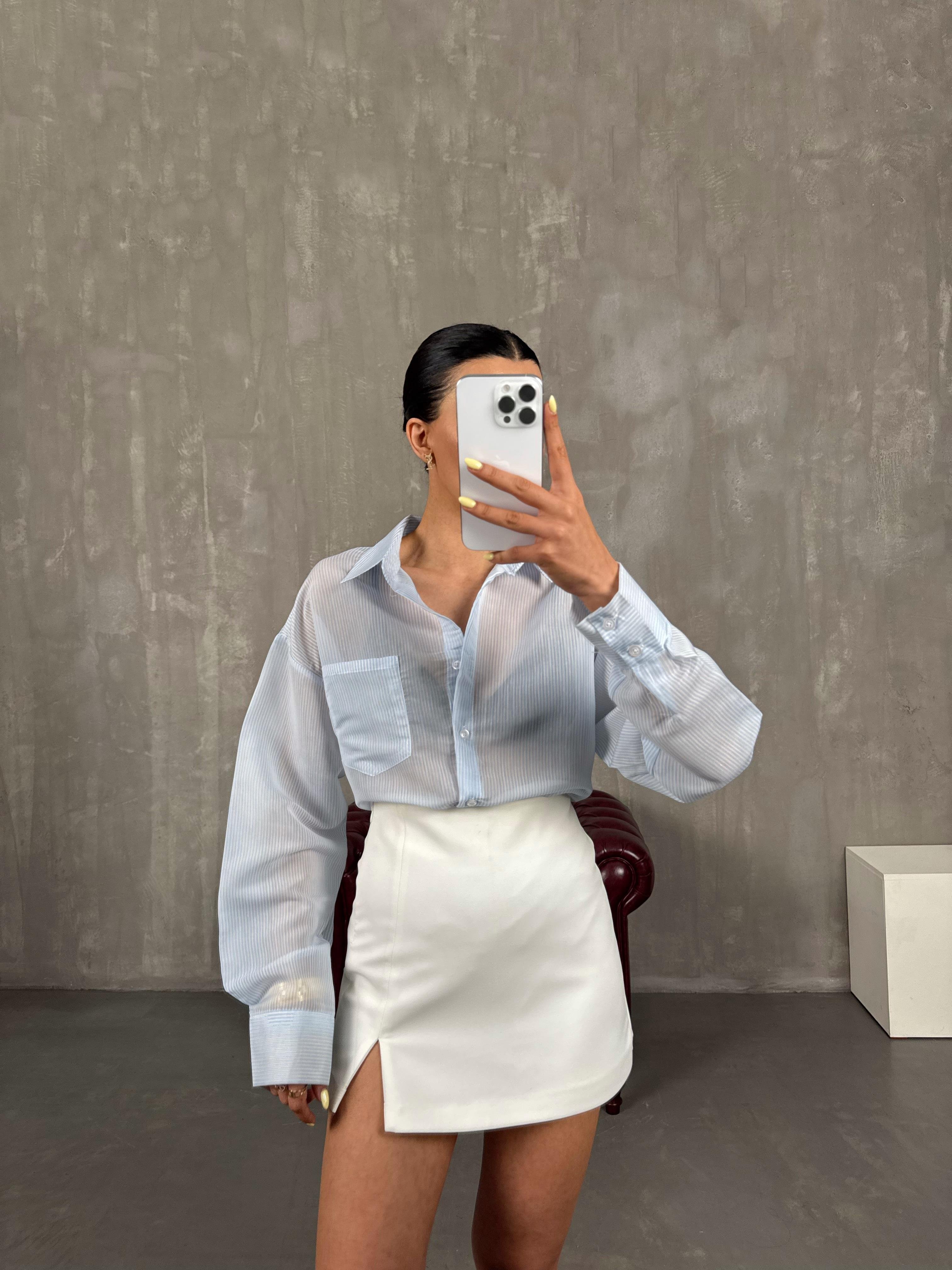 Mavi Çizgili Hafif Transparan Muadil Gömlek Gaus00153GausGÖMLEKGU1001352