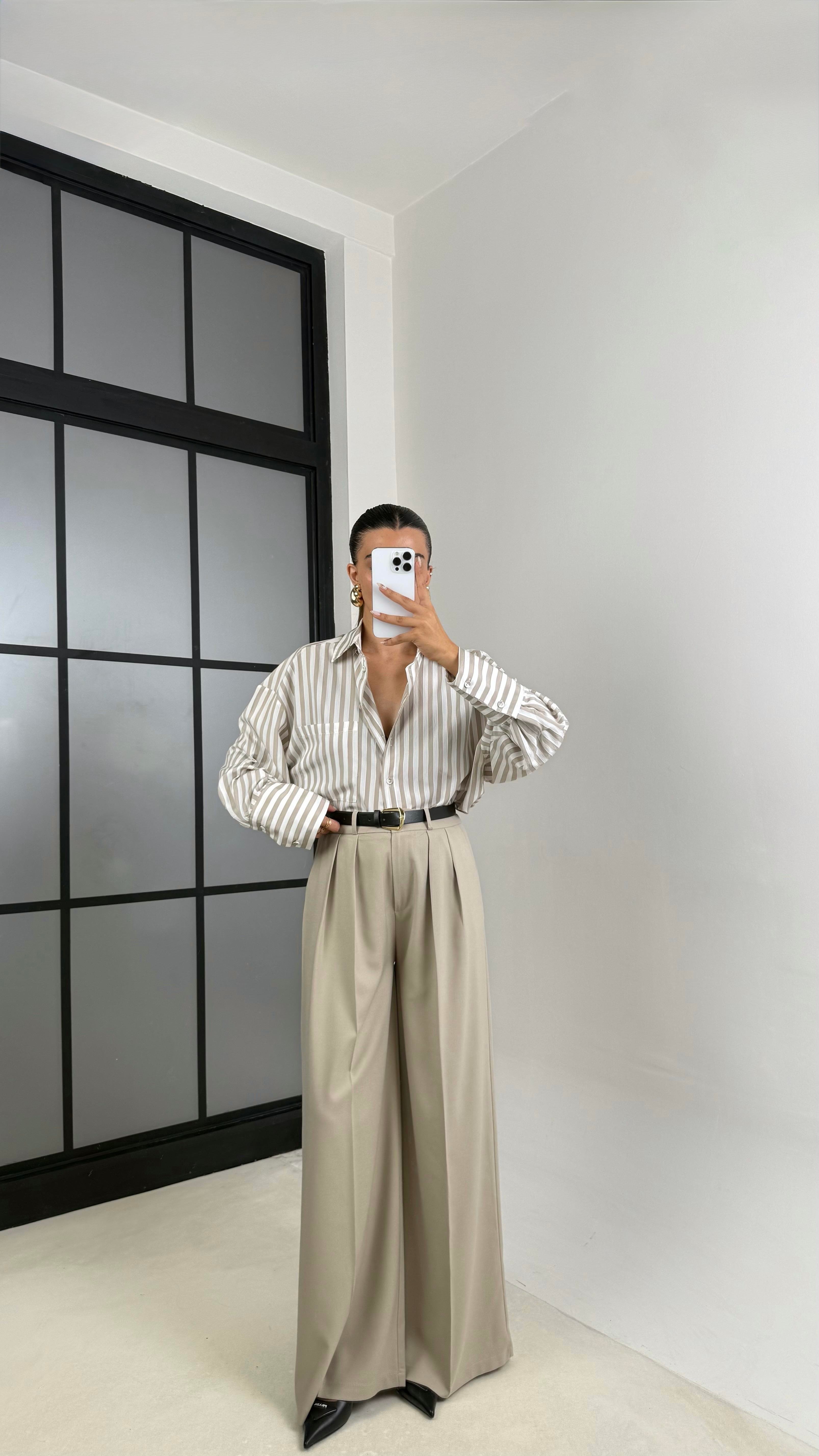 Taş Kemerli Cepli Palazzo Pantolon GAUS-00142GAUSPANTOLONGAUS-00142