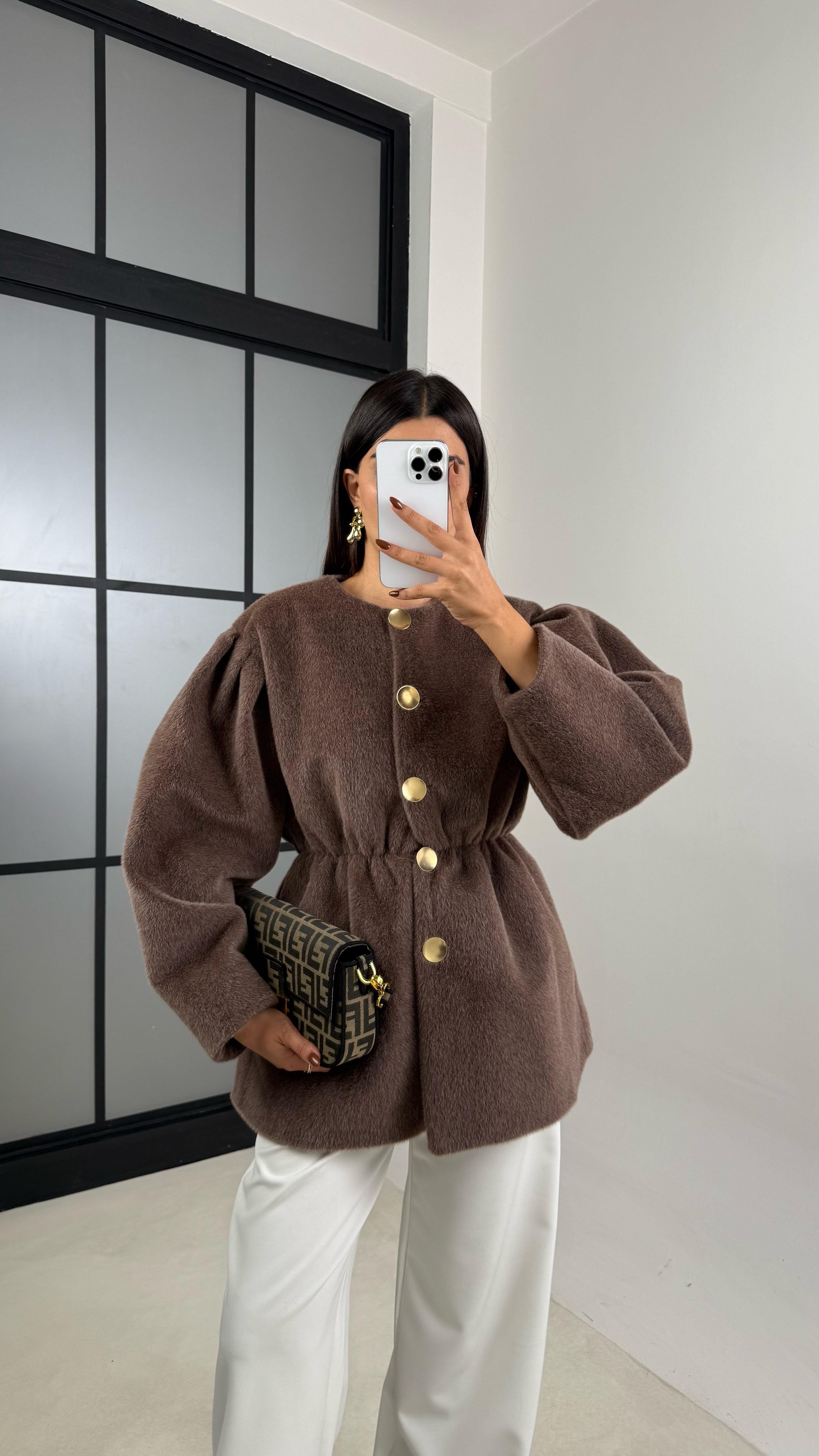 Kahve Beli Lastikli Düğmeli Peluş Ceket GAUS-00182GAUS السترات  GAUS-00182