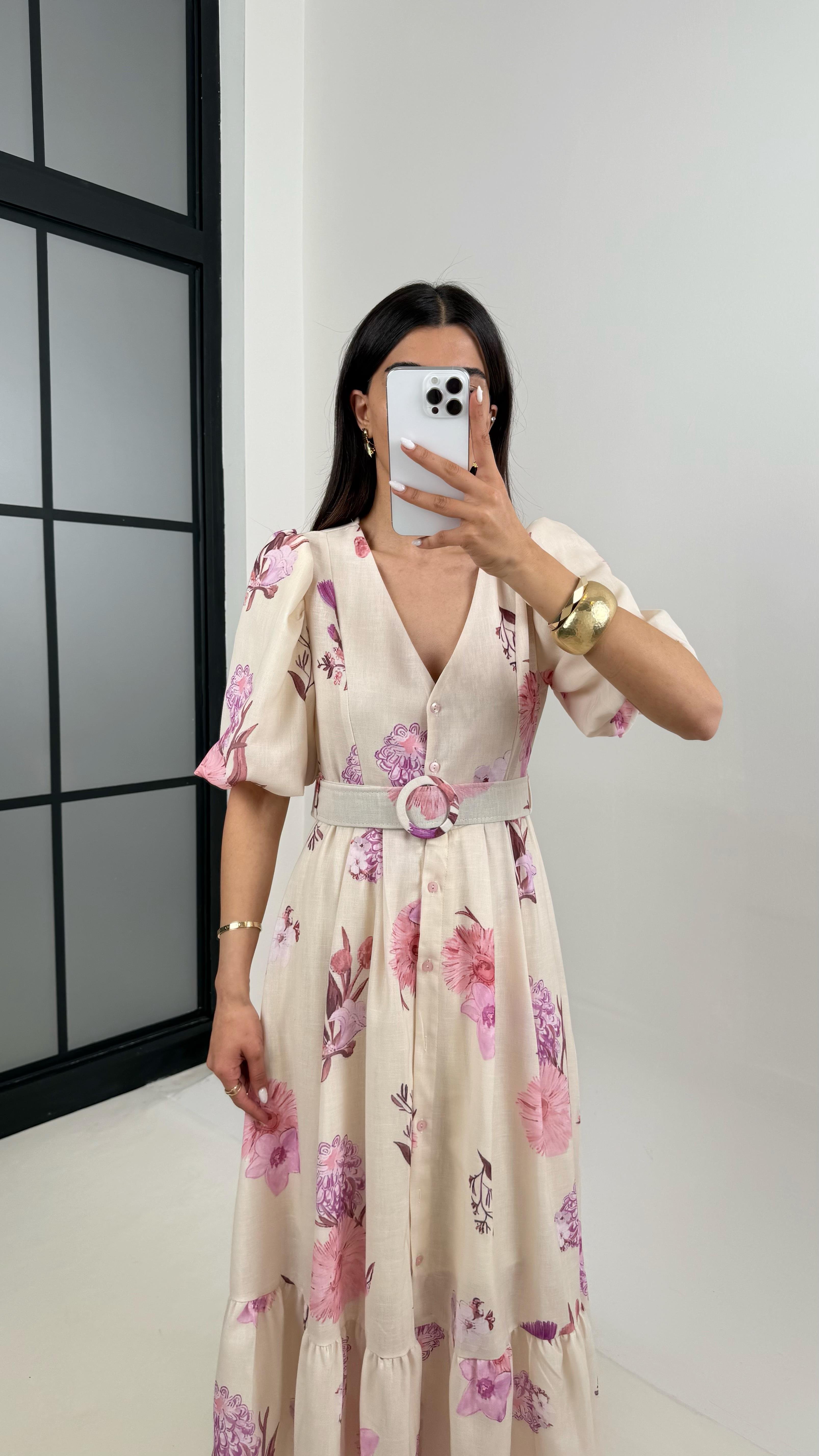 Taş V Yaka Pembe Çiçek Desenli Balon Kol Kemerli Elbise Gaus00394GausELBİSEGU1001925