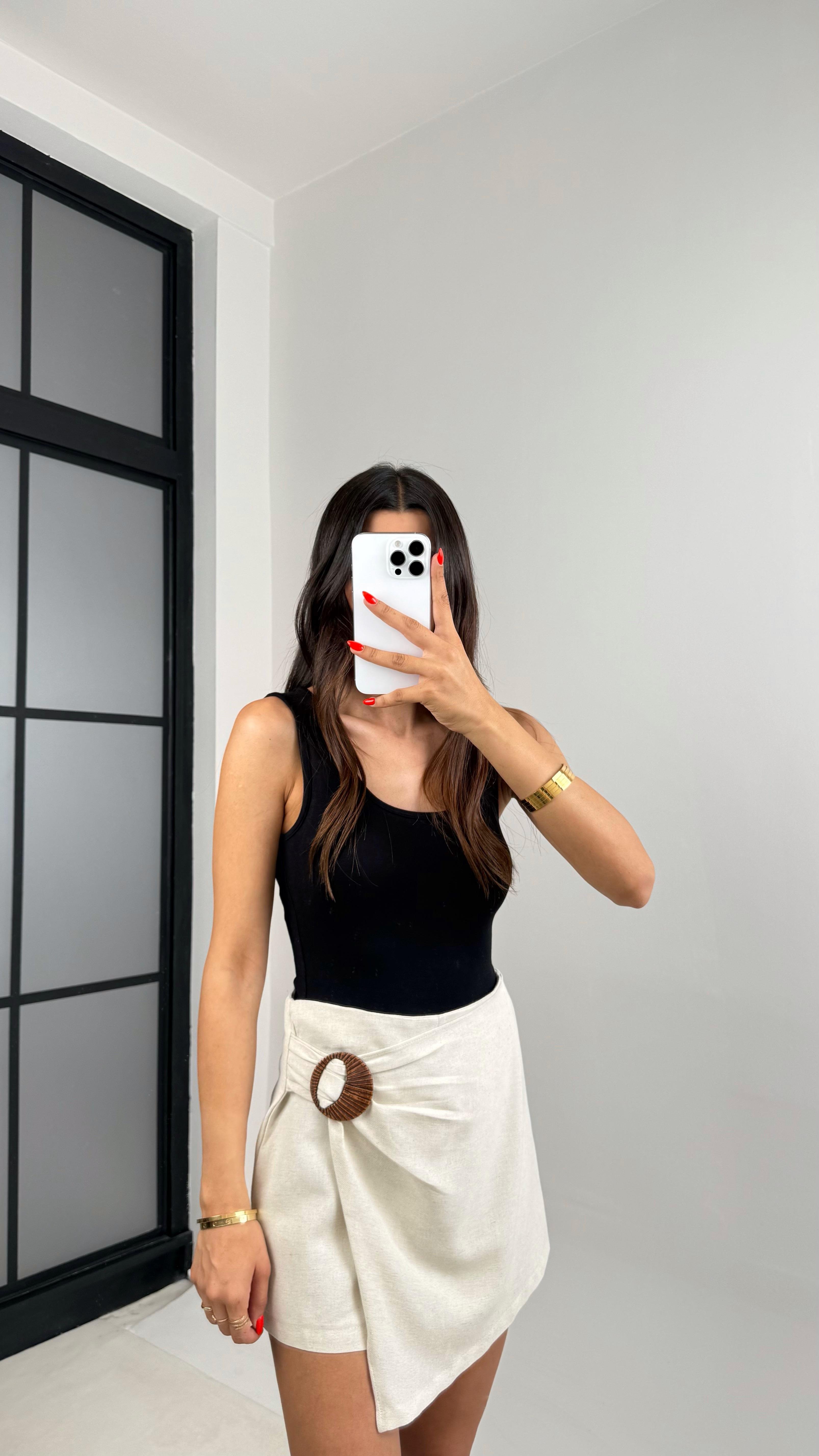 Taş Toka Detaylı Keten Şort Etek GAUS-0010GAUSETEKGAUS-0010