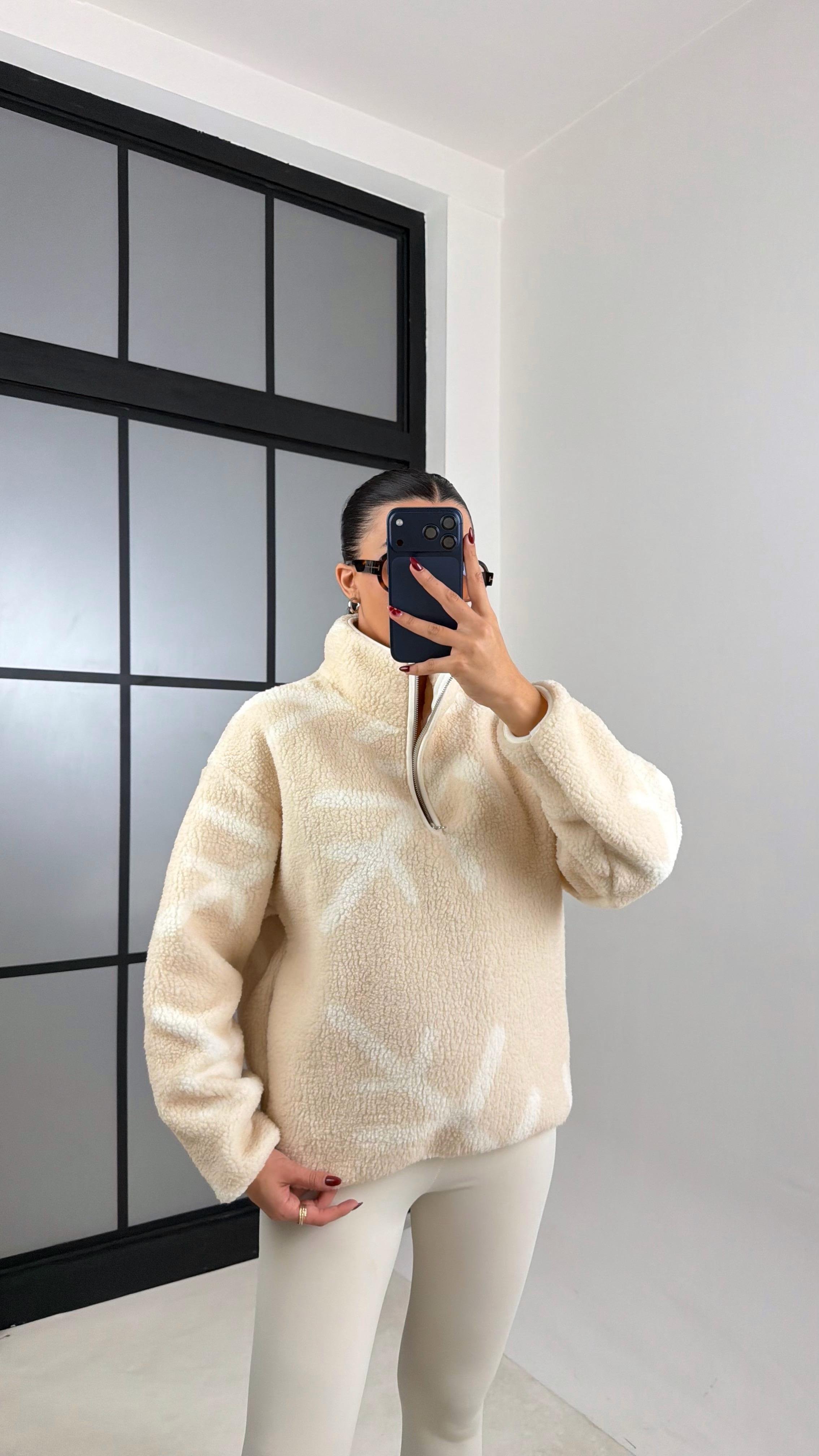 Bej Kar Tanesi Desenli Polar Sweatshirt GAUS-00724GAUSSWEATSHIRTGAUS-00724