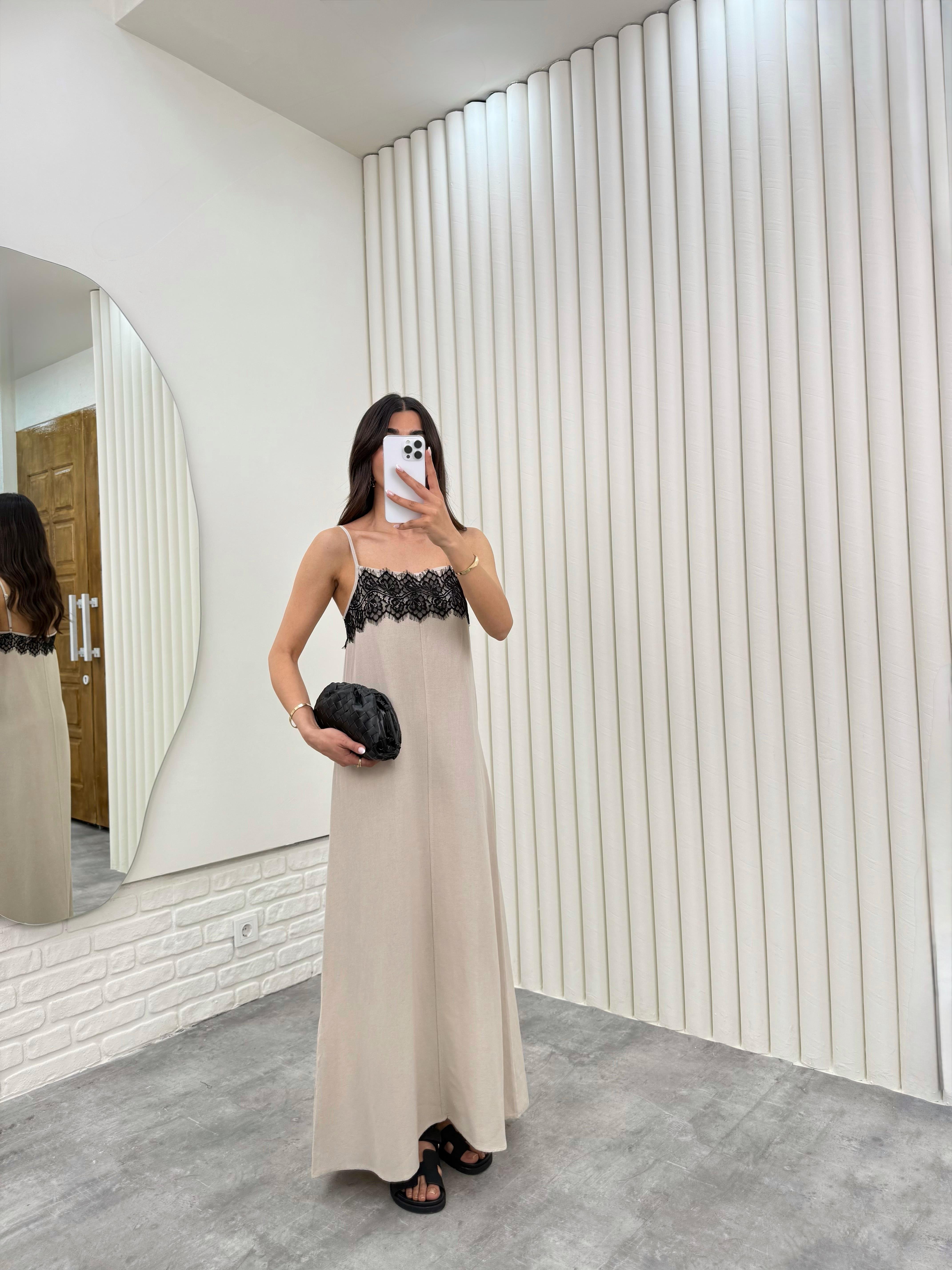 Taş Ayarlanabilir Askılı Dantel İşlemeli MD Muadil Keten Elbise Gaus00294GausELBİSEGU1001679