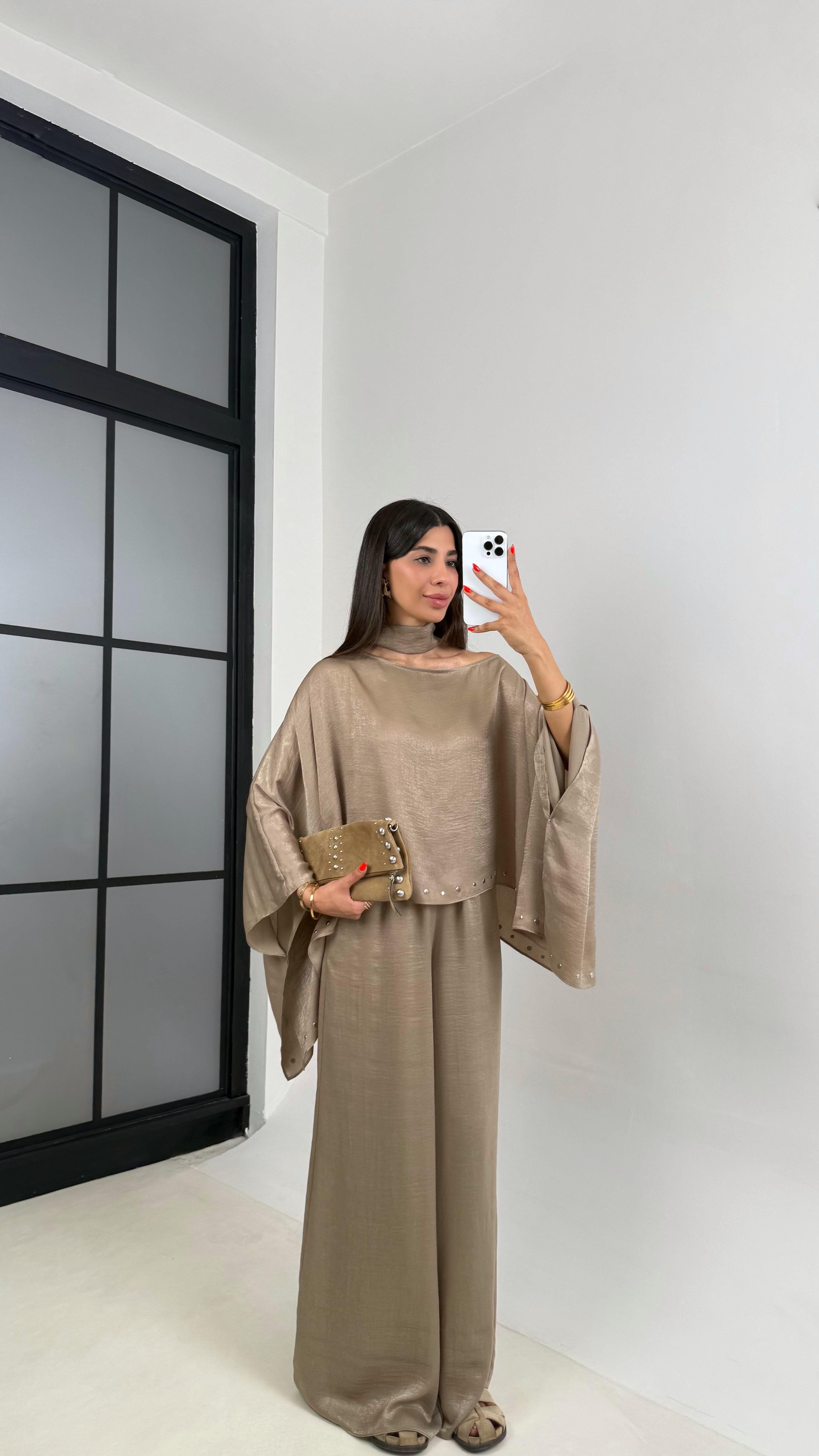 Yeşil Zımba Detaylı Yarasa Kol Bluz Beli Lastikli Pantolon ZR Muadil Parlak Tencel Takım Gaus00695GausTAKIMGU1002609