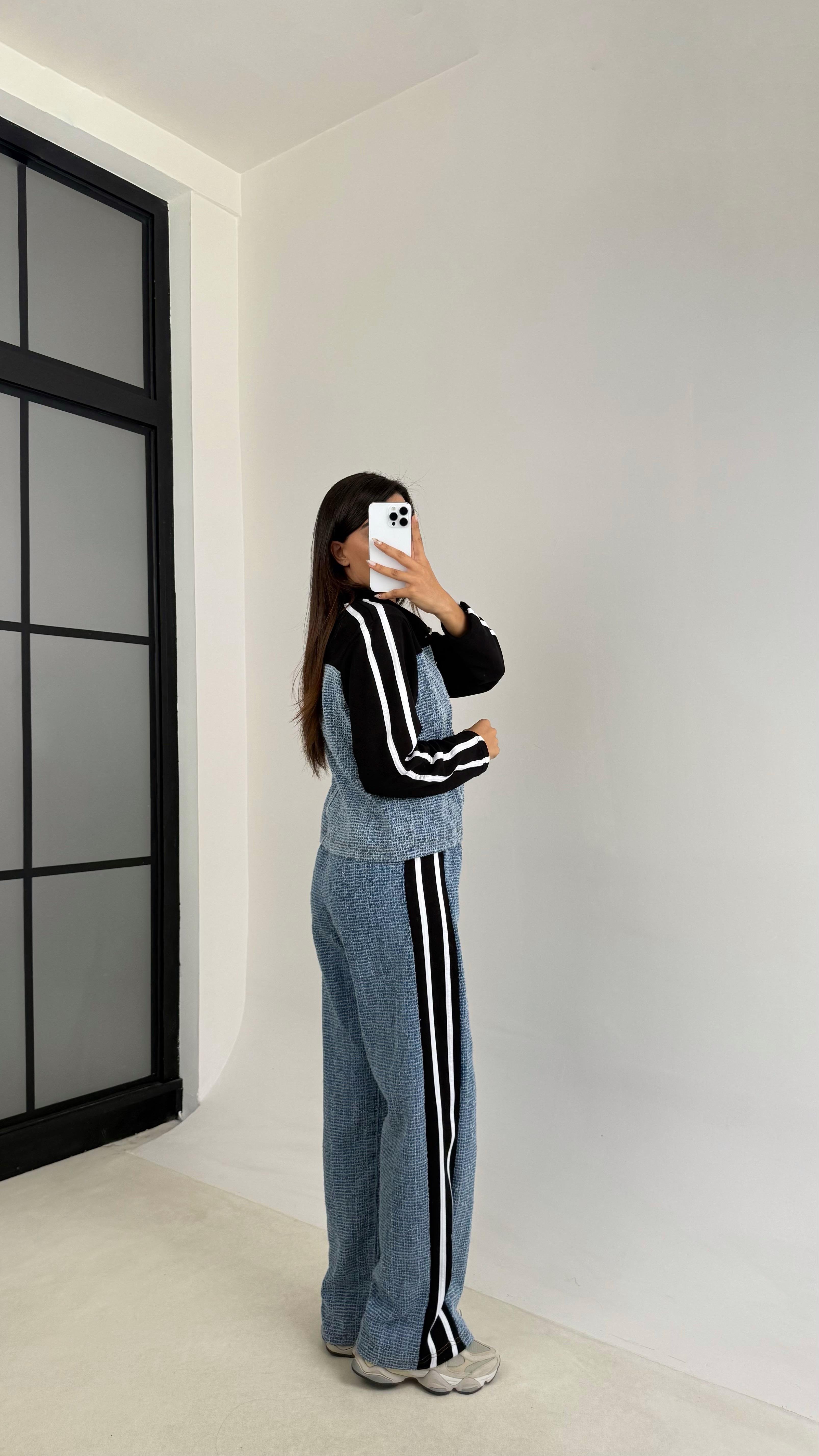 Siyah Şeritli Denim Detaylı Hırka Beli Lastikli Pantolon İkili Takım GAUS-00113GAUSTAKIMGAUS-00113