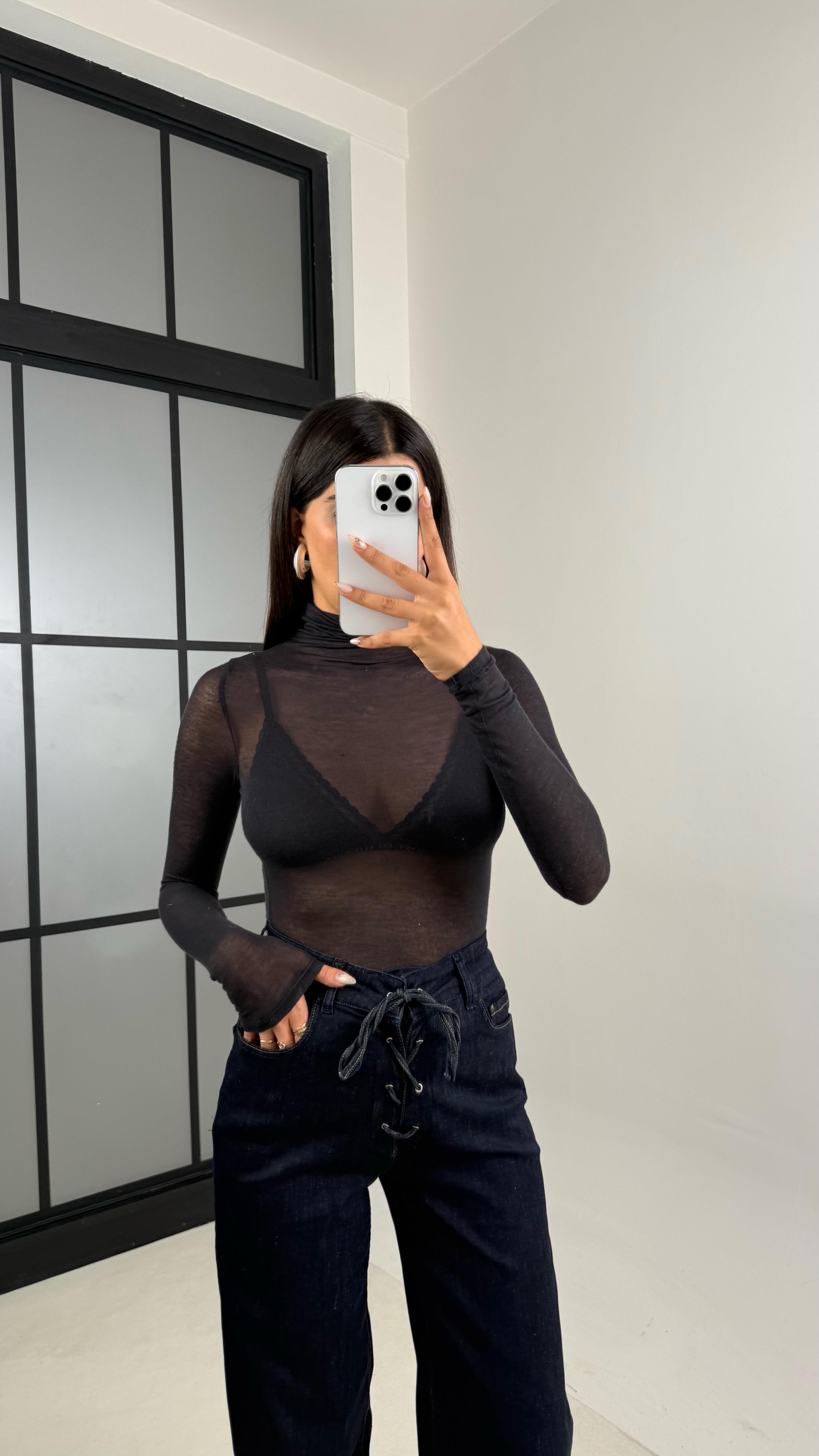 Lacivert Önü Bağlama Detaylı Kesik Paça Tasarım Denim Pantolon GAUS-00136GAUSDENİM PANTOLONGAUS-00136