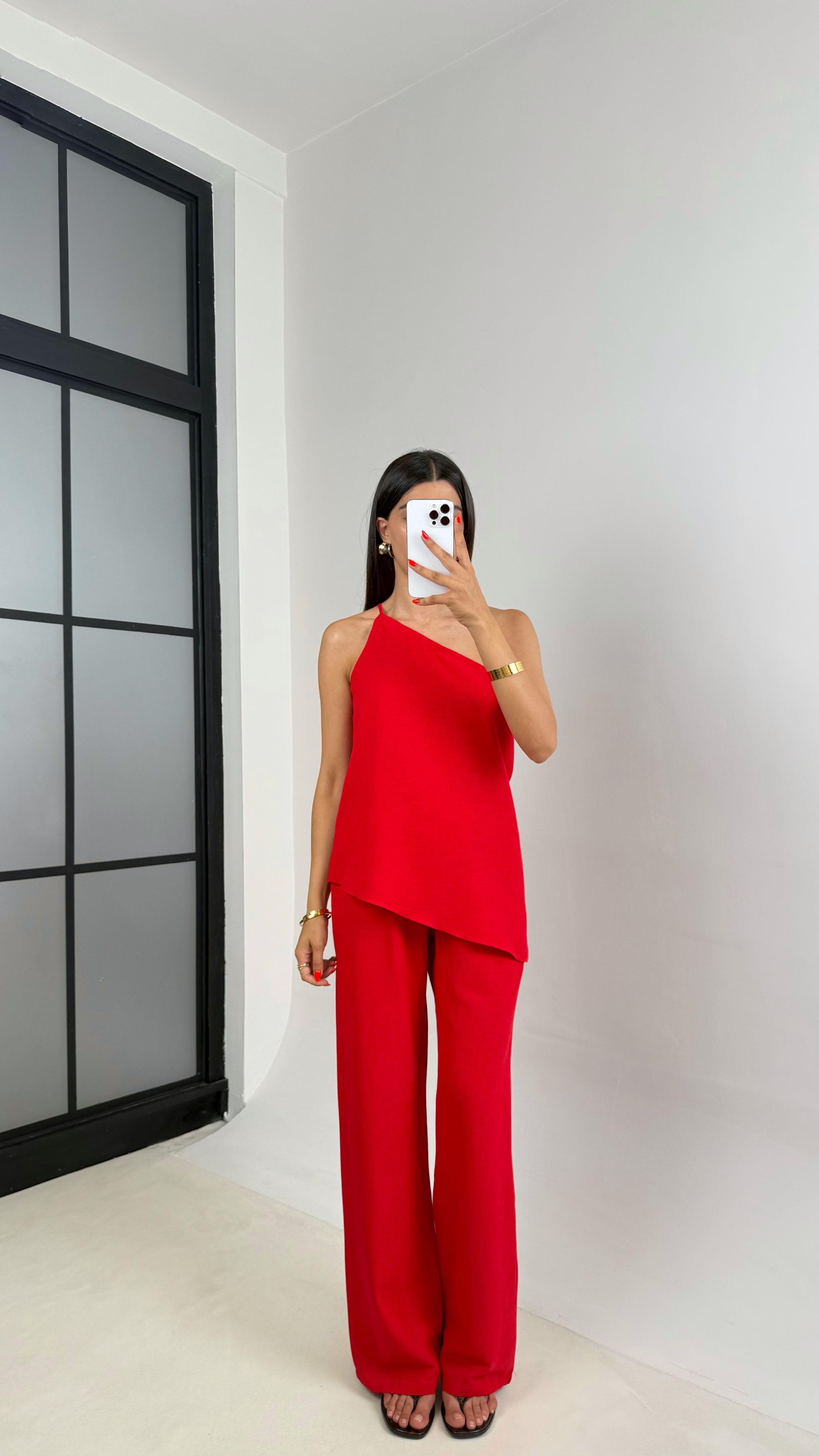 Kırmızı Tek Omuz Bluz Beli Lastlik Pantolon Keten Takım Gaus00696GAUSTAKIMGaus00696
