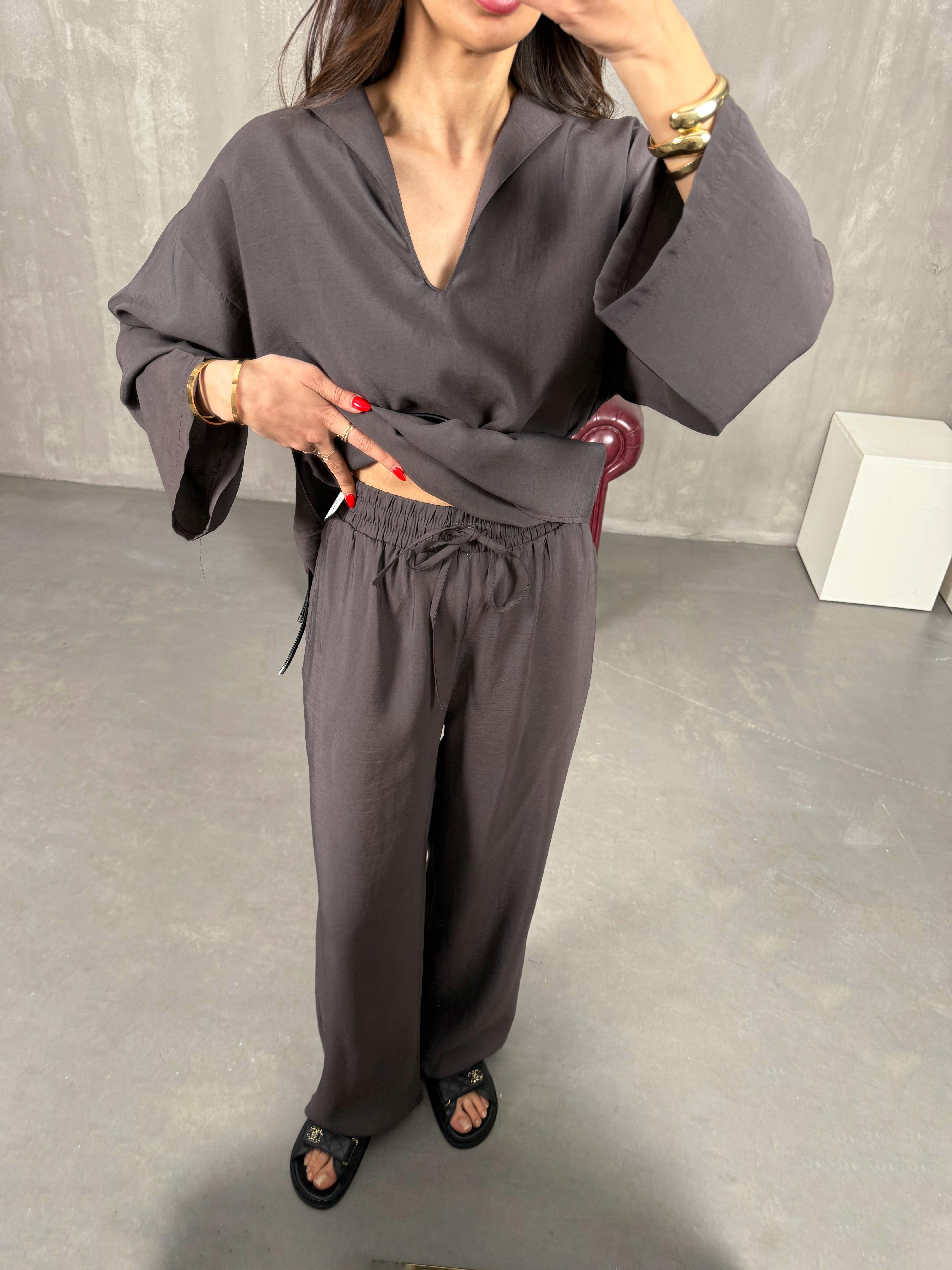 Acı Kahve V Yaka Deri Kuşaklı Tensel Takım Gaus00205GausTAKIMGU1001481