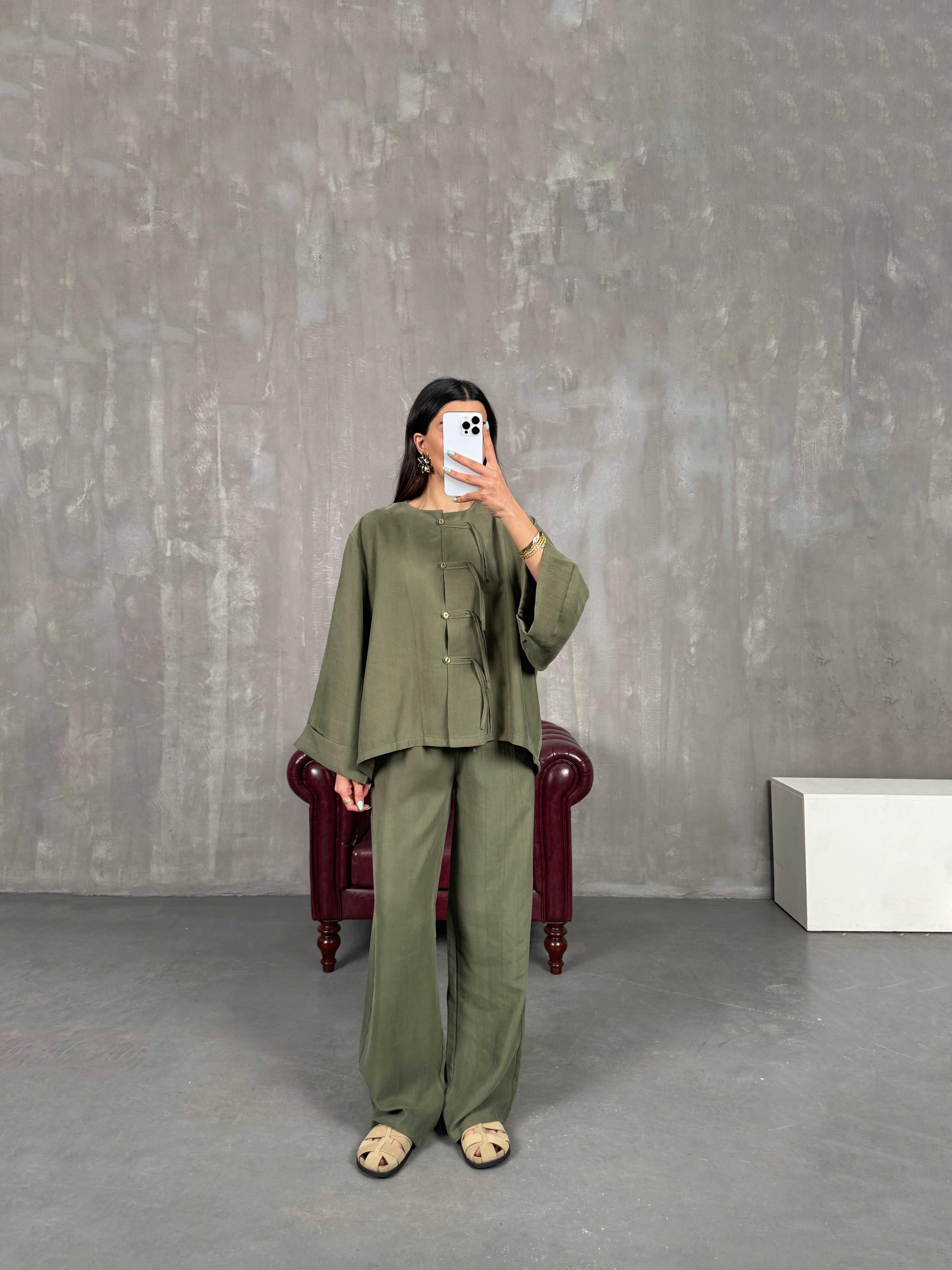 Haki Yaka Düğmeli Gömlek Beli Lastikli Pantolon Tensel Takım Gaus00238GausTAKIMGU1001553