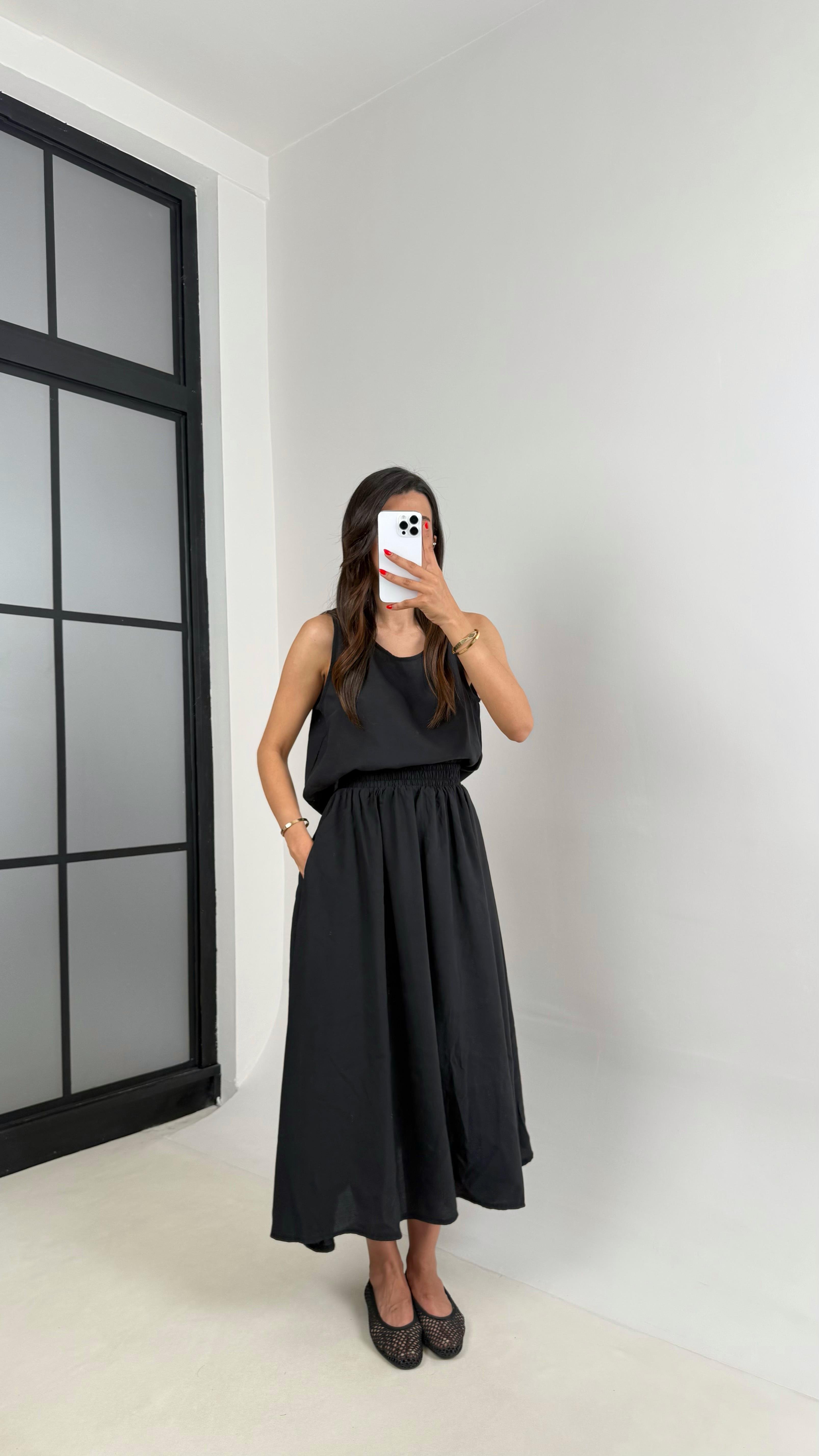 Siyah Bluz Beli Lastikli Etek İkili Kırışık Tencel Takım Gaus00522GausTAKIMGU1002225