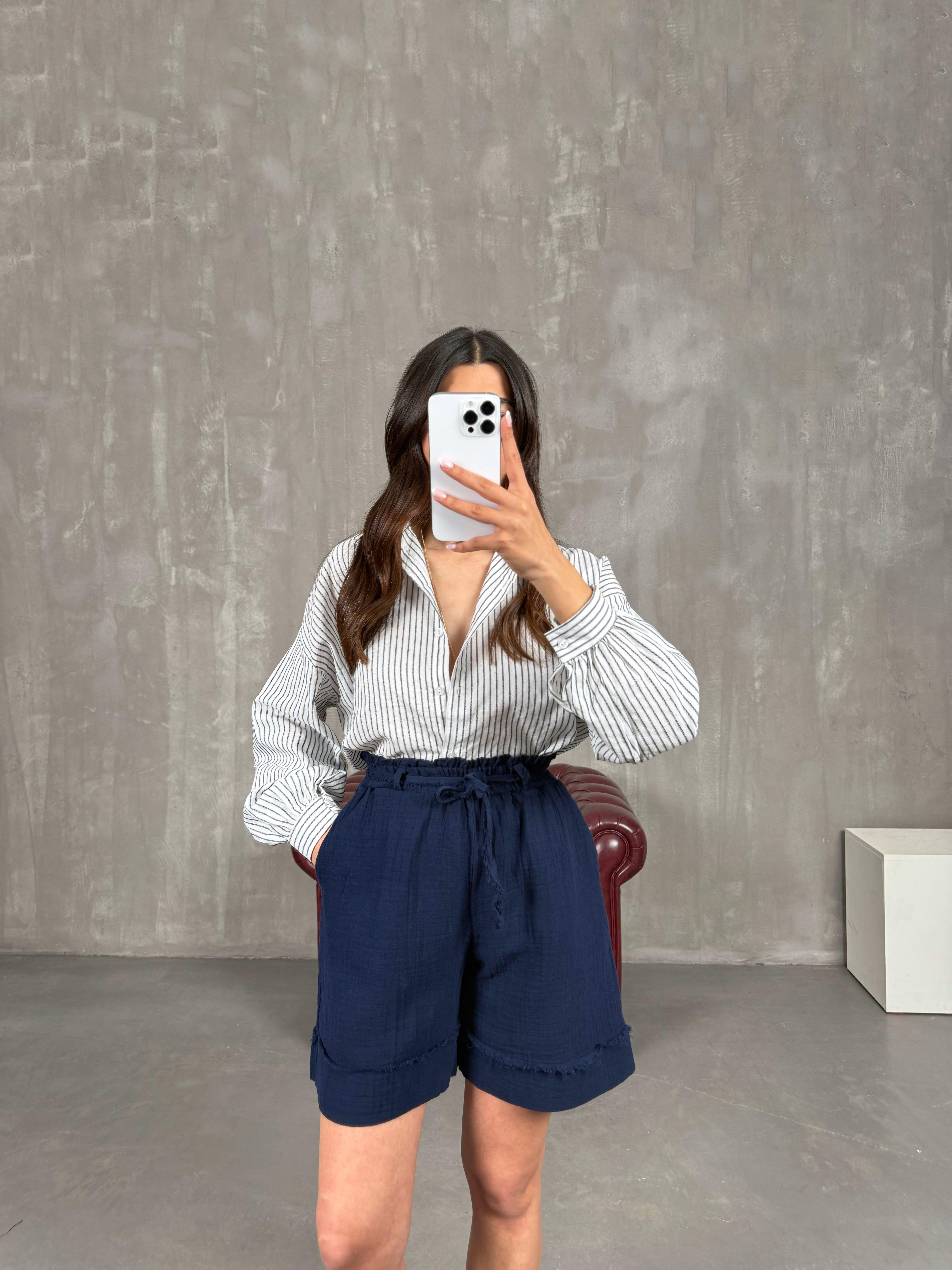 Lacivert Beli Lastikli Kuşaklı Cepli Müslin Kumaş Şort Gaus00267GausŞORTGU1001616