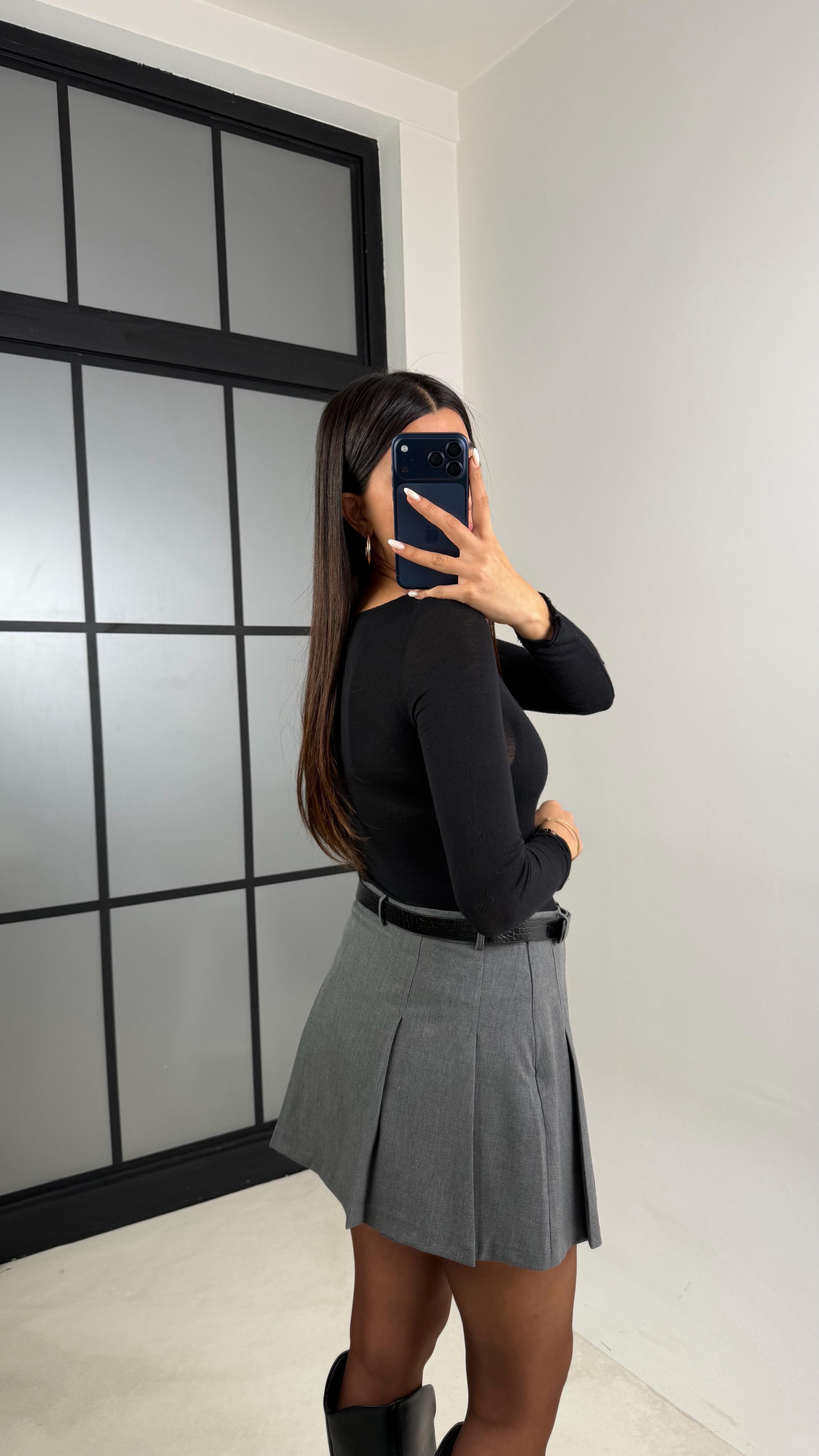 Antrasit Pileli Şort Etek GAUS-00567GAUSETEKGAUS-00567