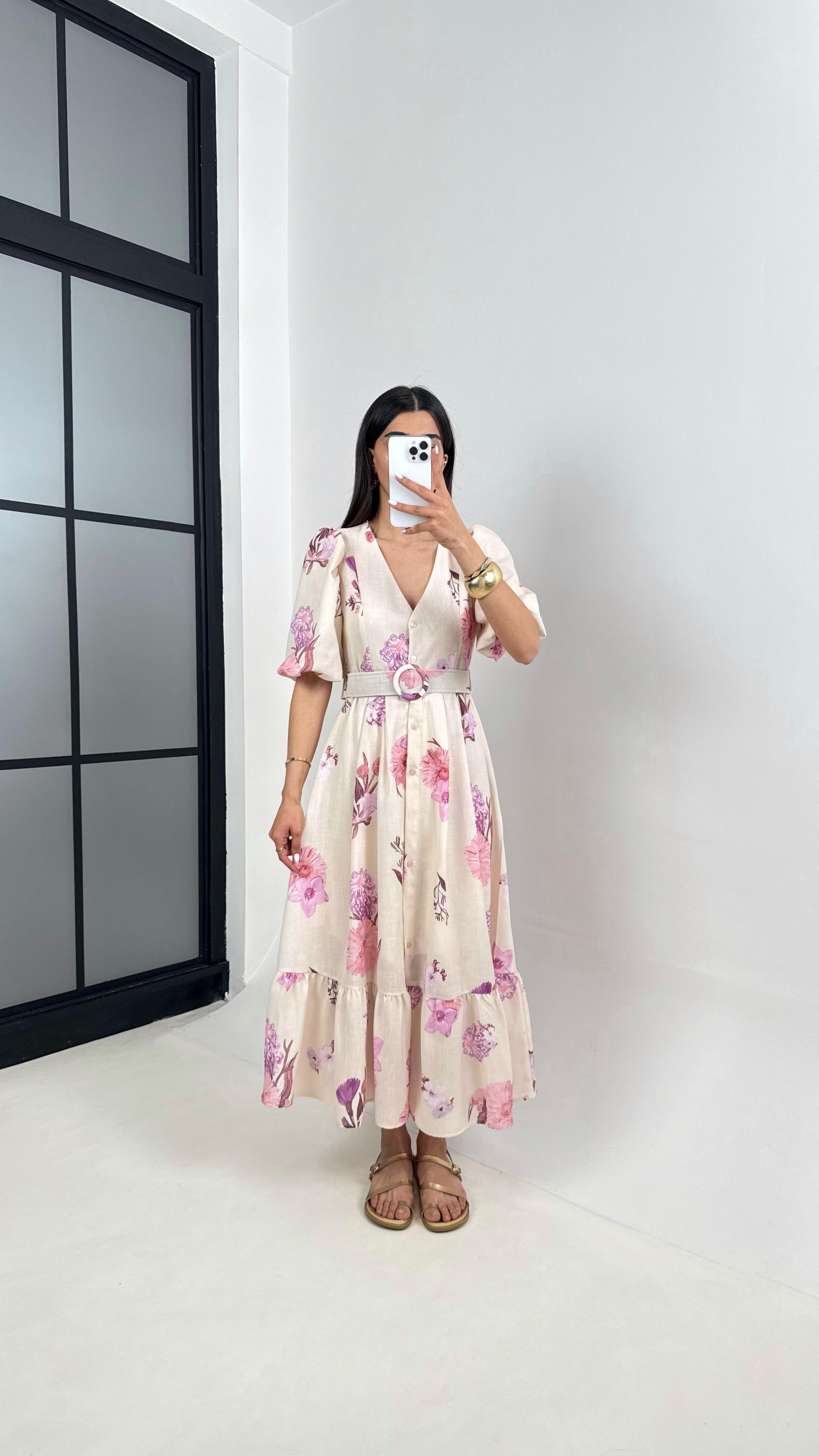 Taş V Yaka Pembe Çiçek Desenli Balon Kol Kemerli Elbise Gaus00394GausELBİSEGU1001925