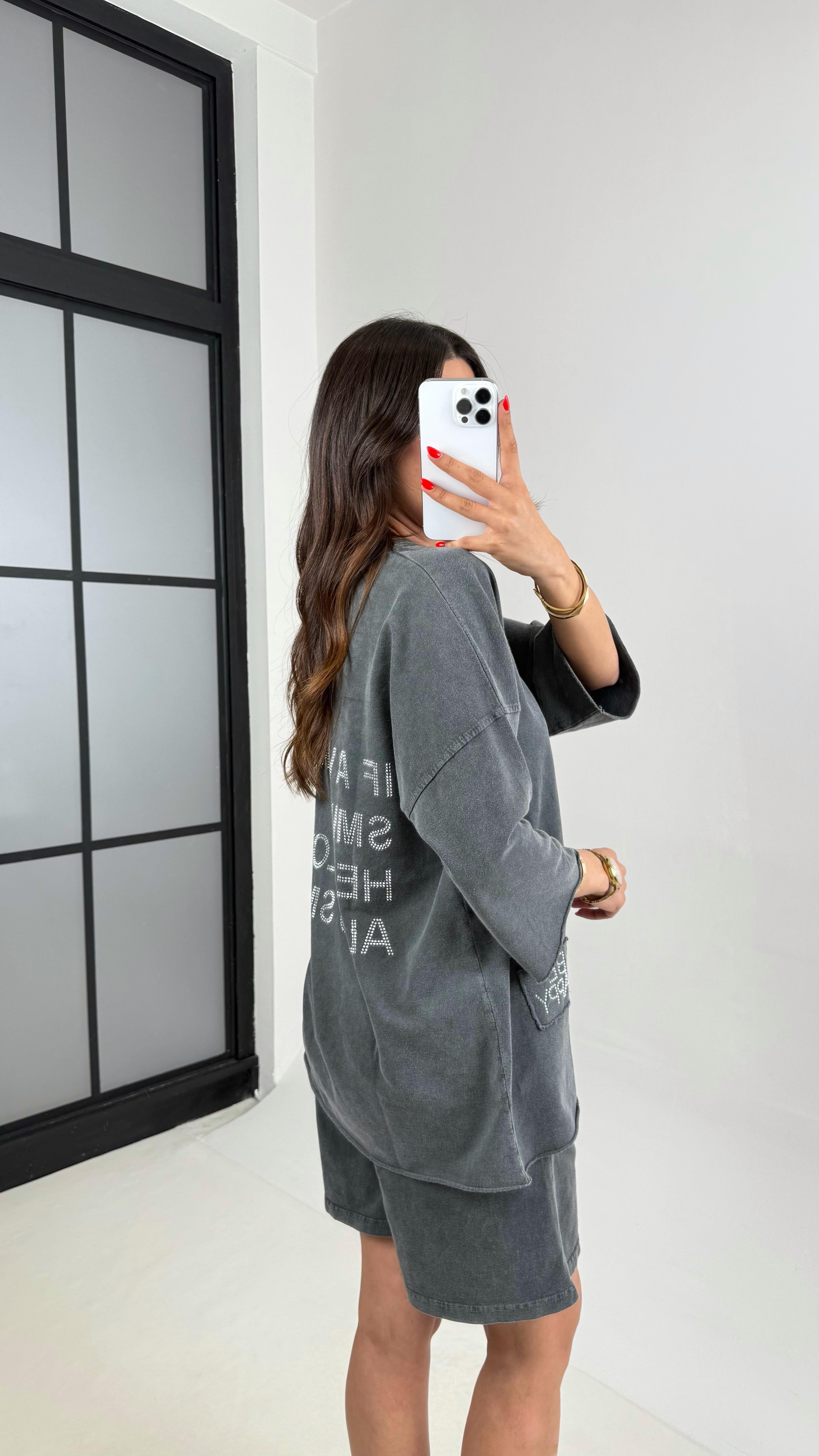 Antrasit Eskitme Desenli Taş Yazılı Şortlu Takım Gaus00482GausTAKIMGU1002129