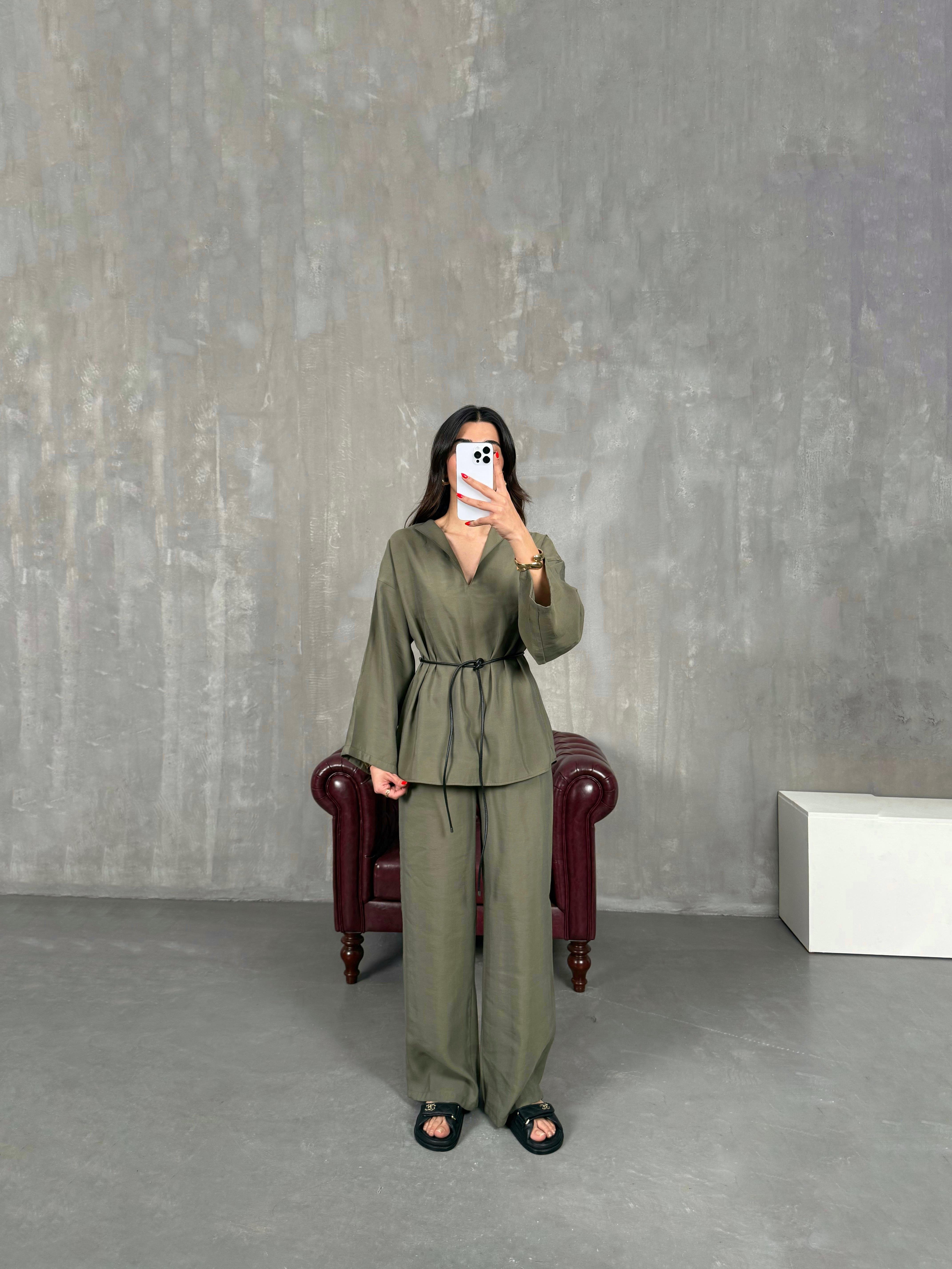 Haki V Yaka Deri Kuşaklı Tensel Takım Gaus00205GausTAKIMGU1001482