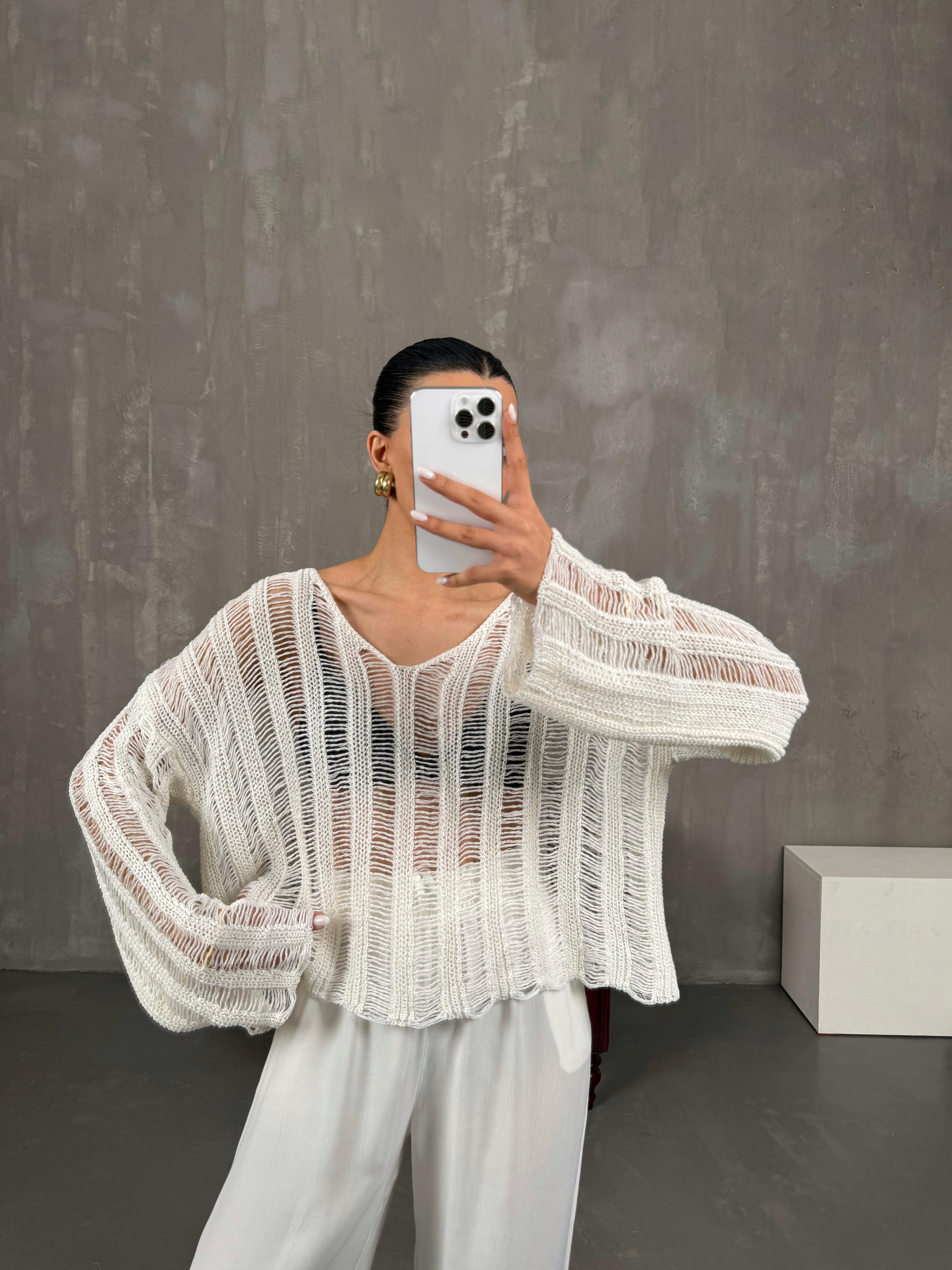 Beyaz Ajurlu Triko Gaus00027GausTRİKOGU1001061