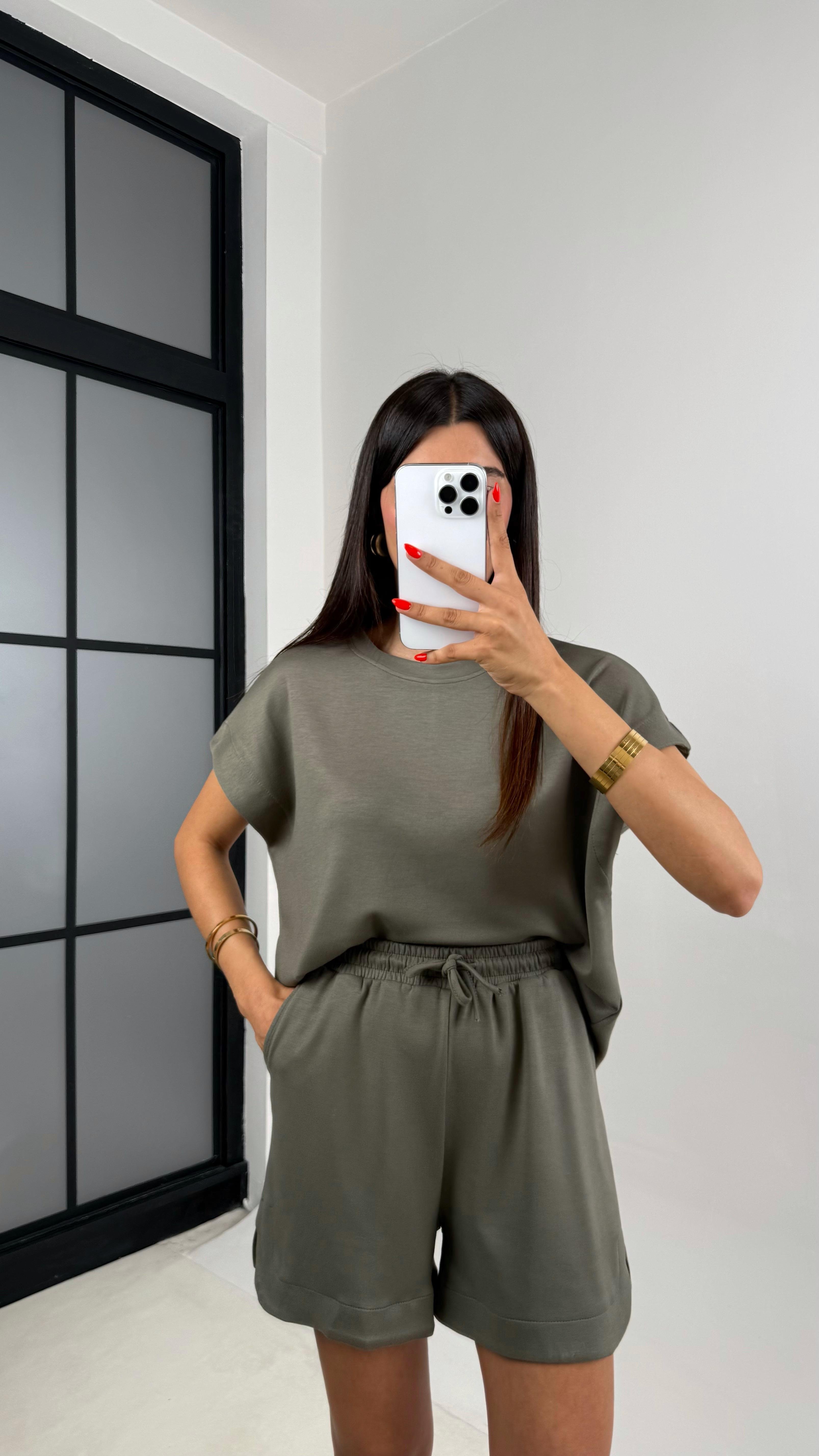 Haki Tshirt Şort İkili Modal Kumaş Takım Gaus00691GausTAKIMGU1002602