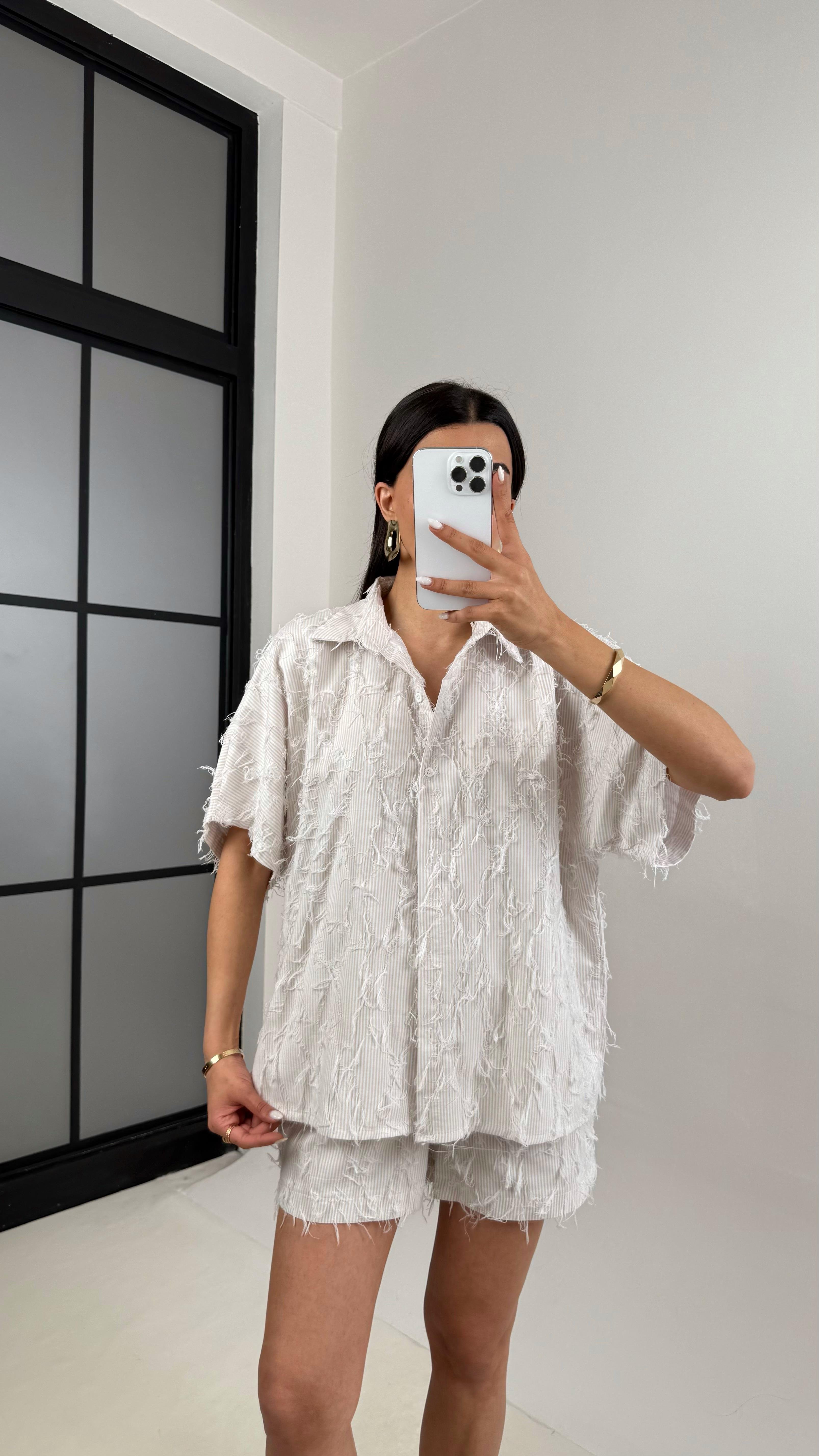 Taş Vizon Çizgili Gömlek Beli Lastikli Şort Püskül Detaylı Takım Gaus00422GausTAKIMGU1002055