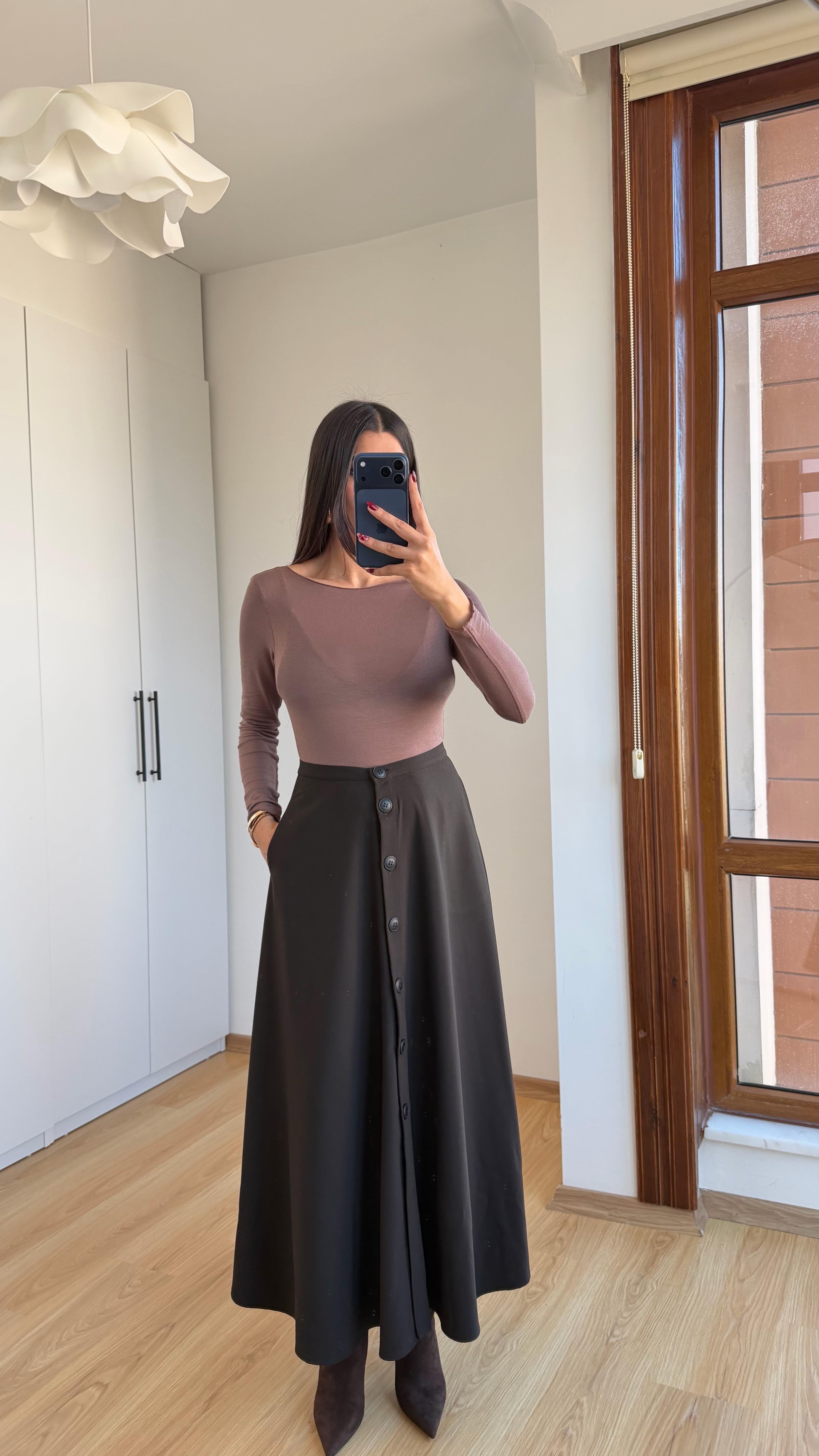 Acı Kahve Düğmeli Kumaş Etek GAUS-00616GAUSETEKGAUS-00616