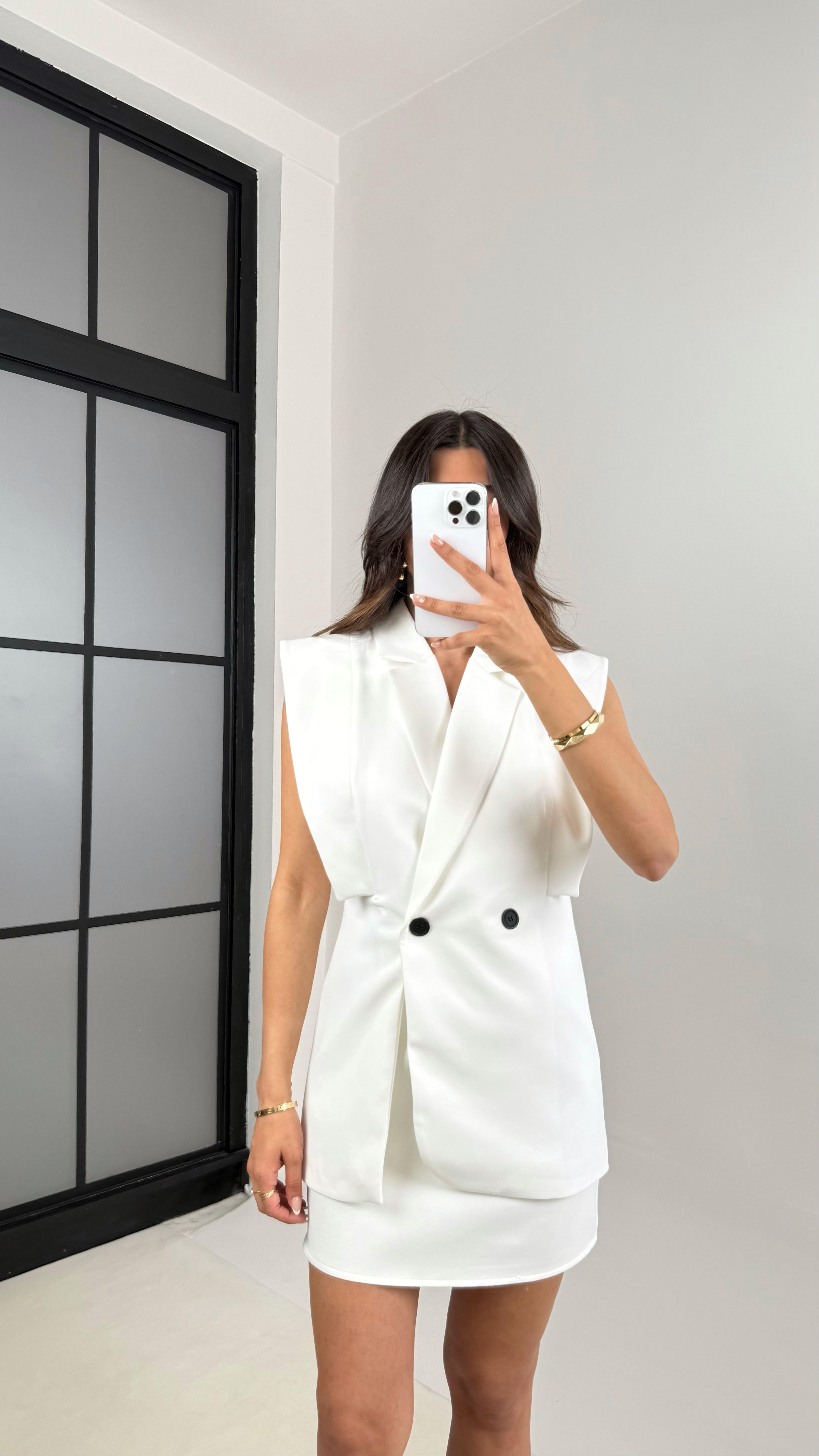 Beyaz Astarlı Yelek Etek Premium İkili Takım Gaus00526GausTAKIMGU1002234