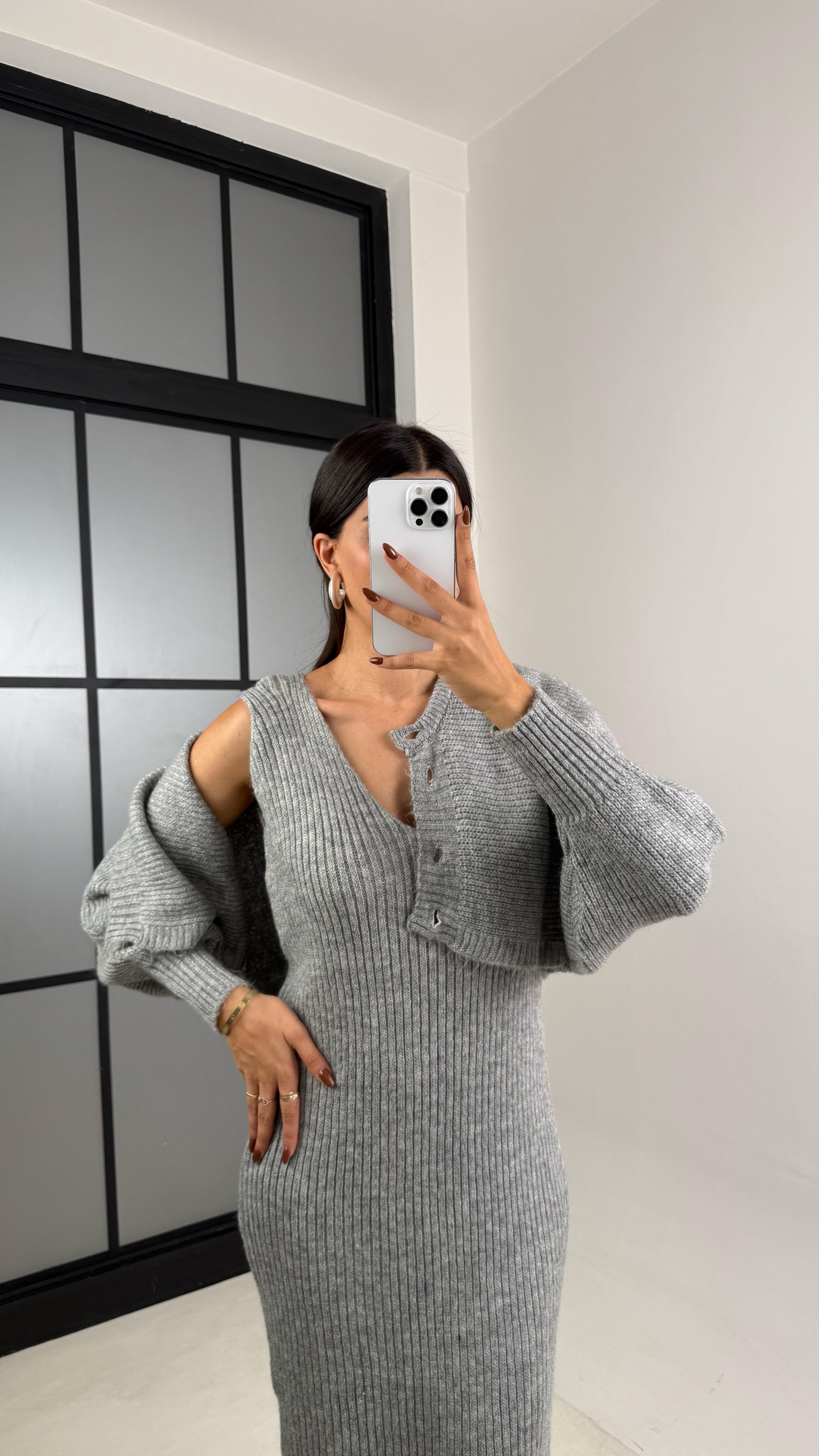 Gri Hırka Askılı Elbise İkili Triko Takım GAUS-00185GAUSTAKIMGAUS-00185