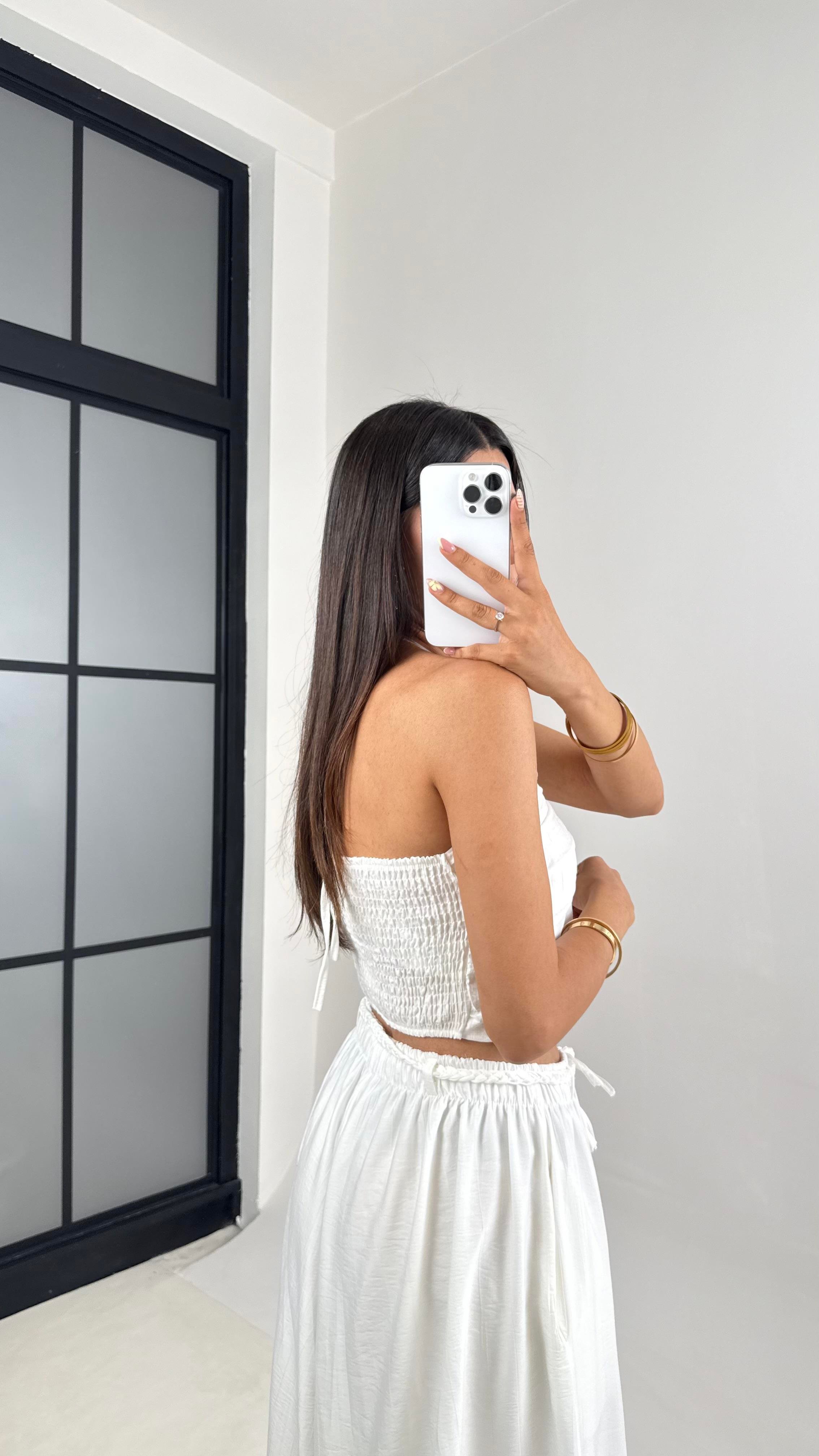 Beyaz Boyundan Bağlamalı Beli Lastikli Crop Kuşaklı Cepli Pantolon Çilek Kumaş Takım Gaus00659GausTAKIMGU1002525