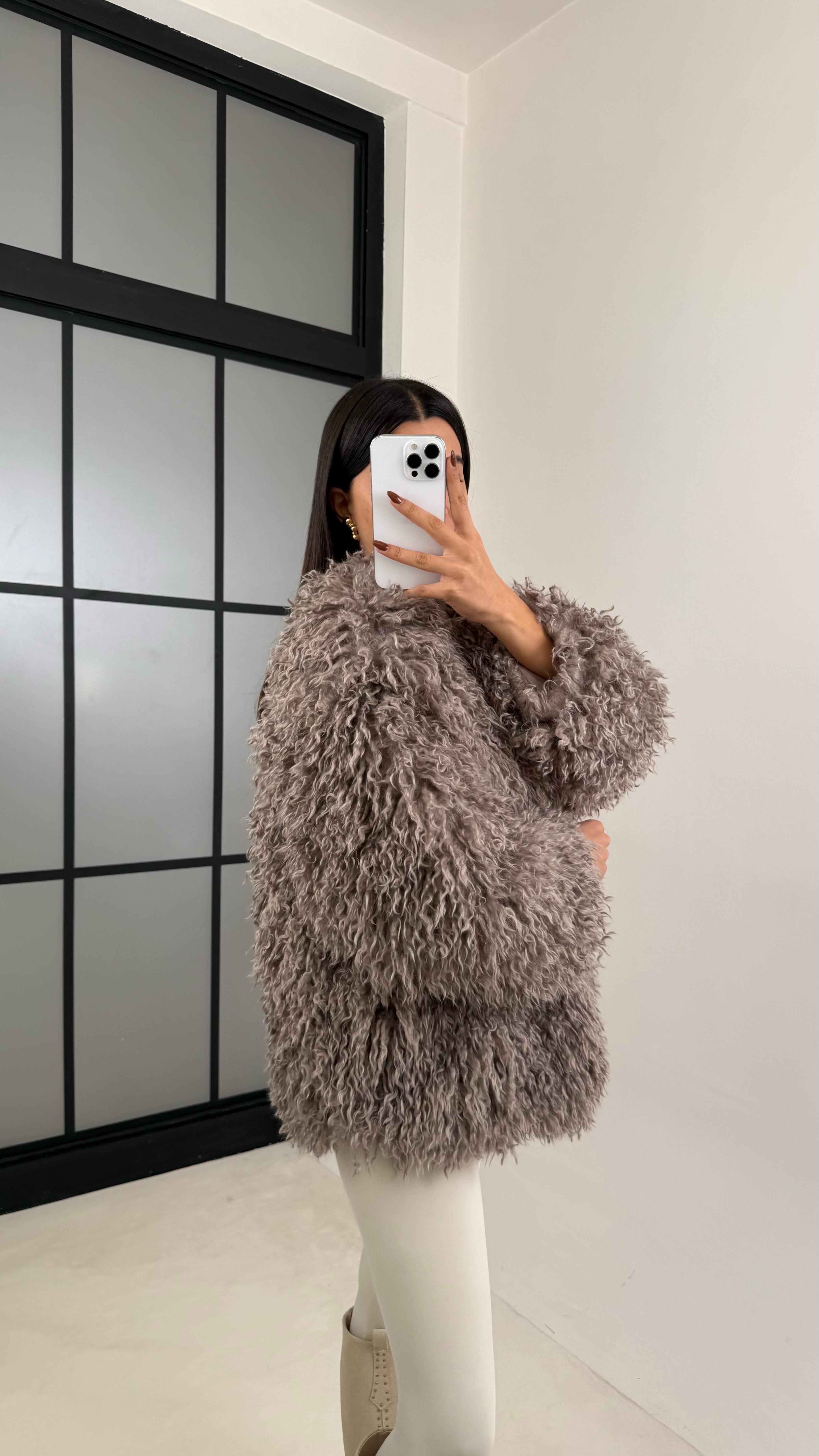 Vizon Saçaklı Astarlı Premium Kürk GAUS-00332GAUS الجواكيت GAUS-00332