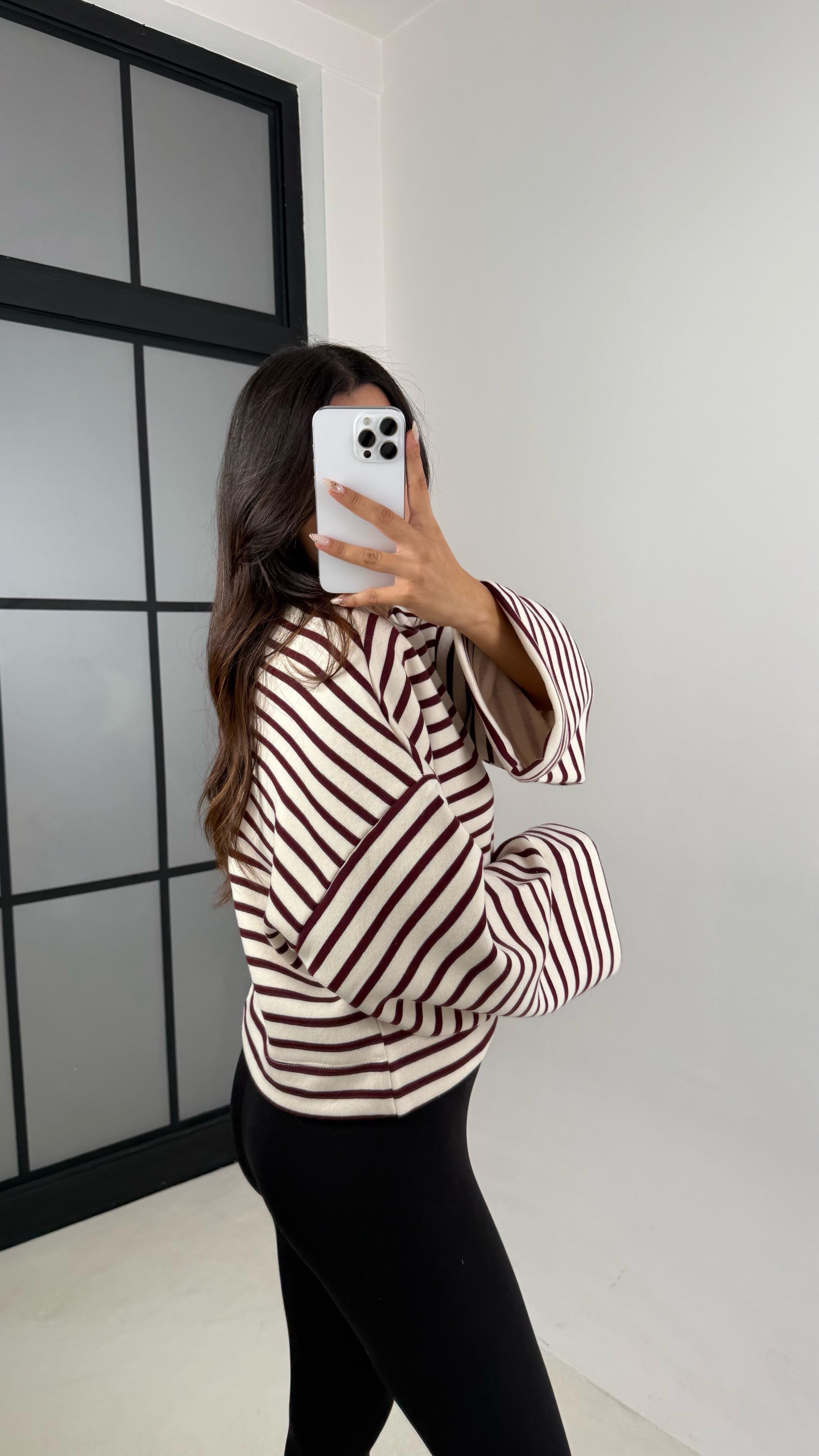 Bordo Çizgili Şardonlu Crop Kazak GAUS-00132GAUS الكنزات GAUS-00132