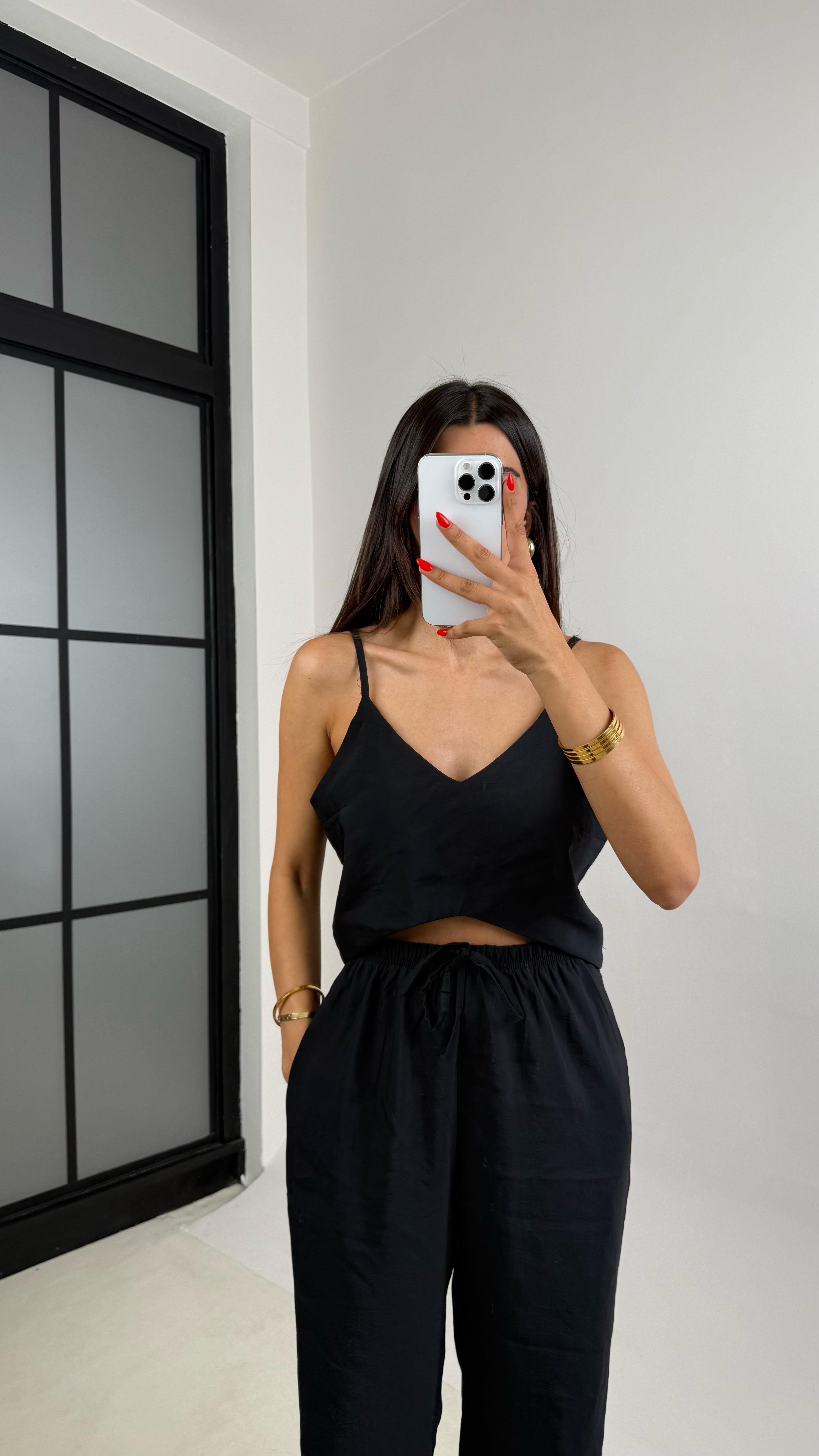 Siyah Ayarlanabilir Askılı Bluz Beli Lastikli Pantolon Tencel Takım GAUS-0015GAUSTAKIMGAUS-0015