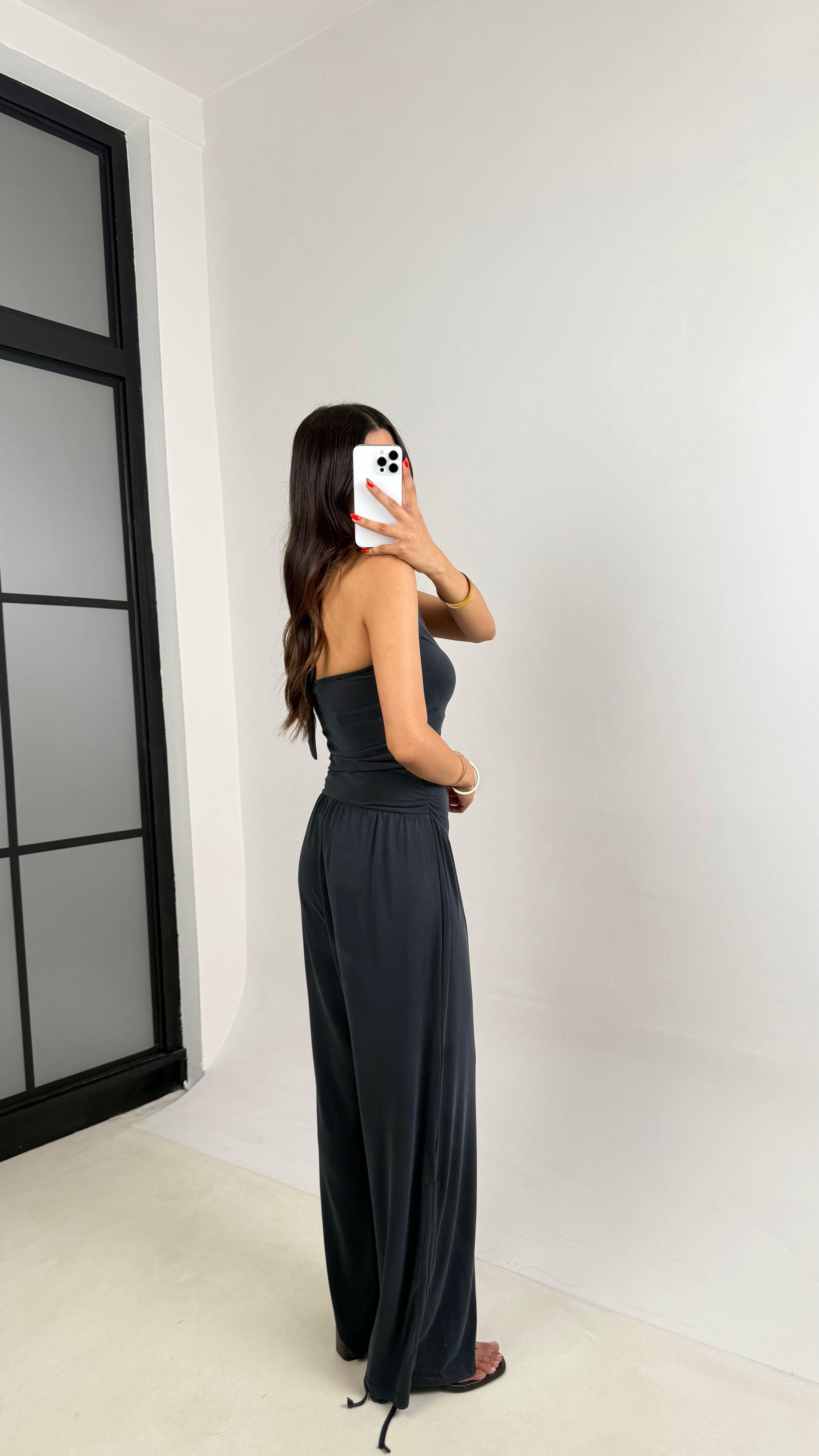 Antrasit Boyundan Bağlamalı Paça Detaylı Muadil Modal Tulum GAUS-005GAUS الأوفرول GAUS-005